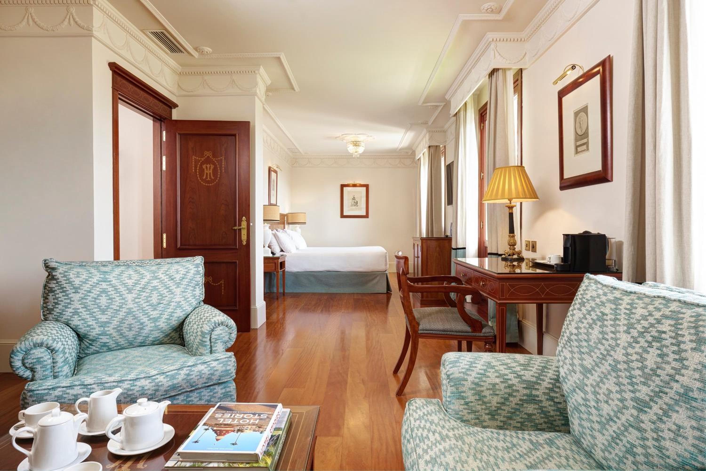 Hotel Inglaterra — 17