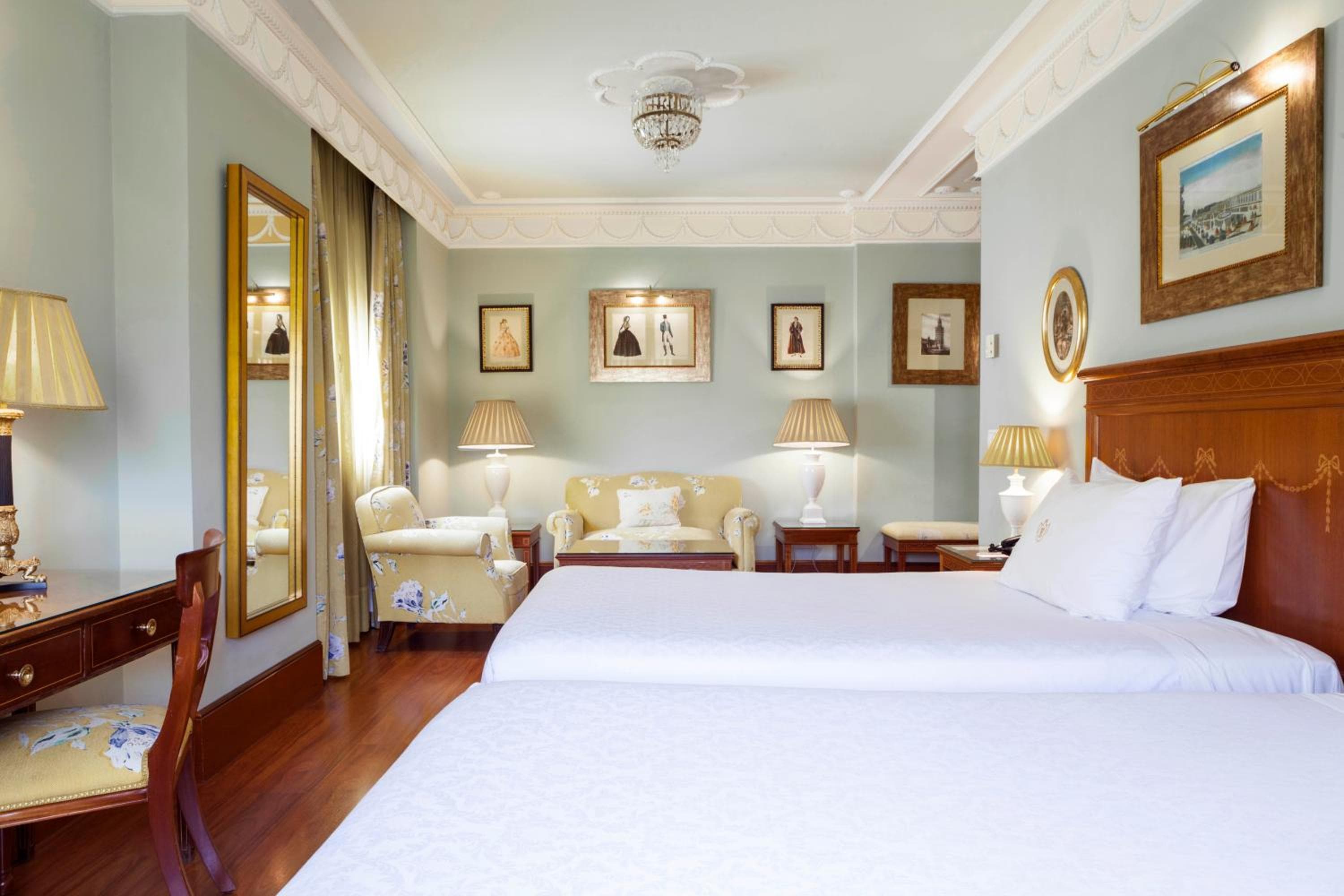 Hotel Inglaterra — 26