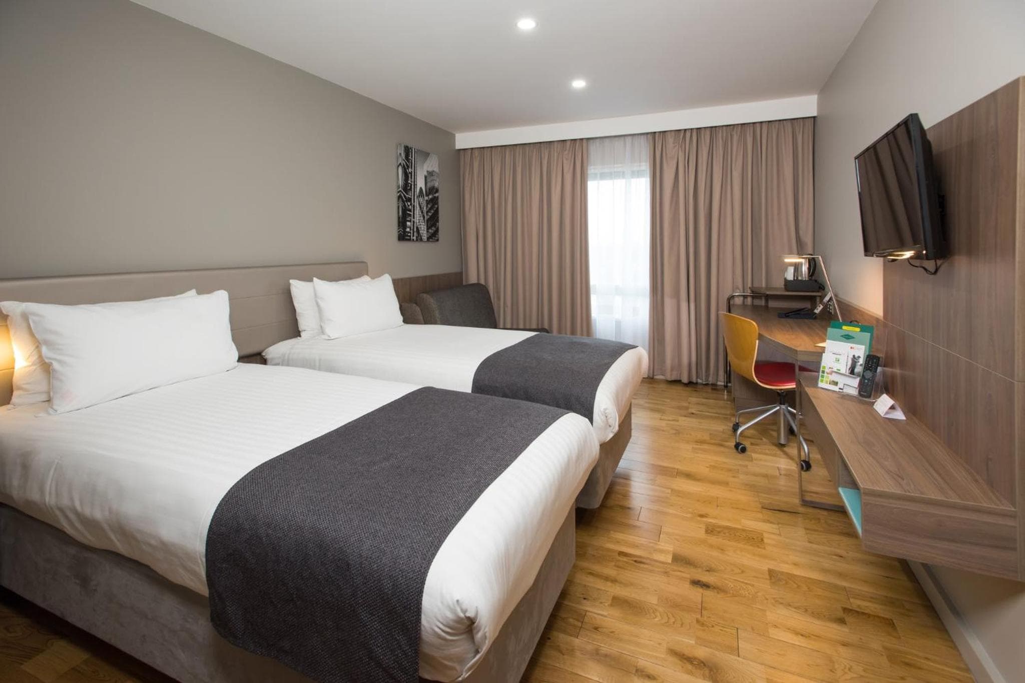 Holiday Inn London West, un hotel IHG — 8