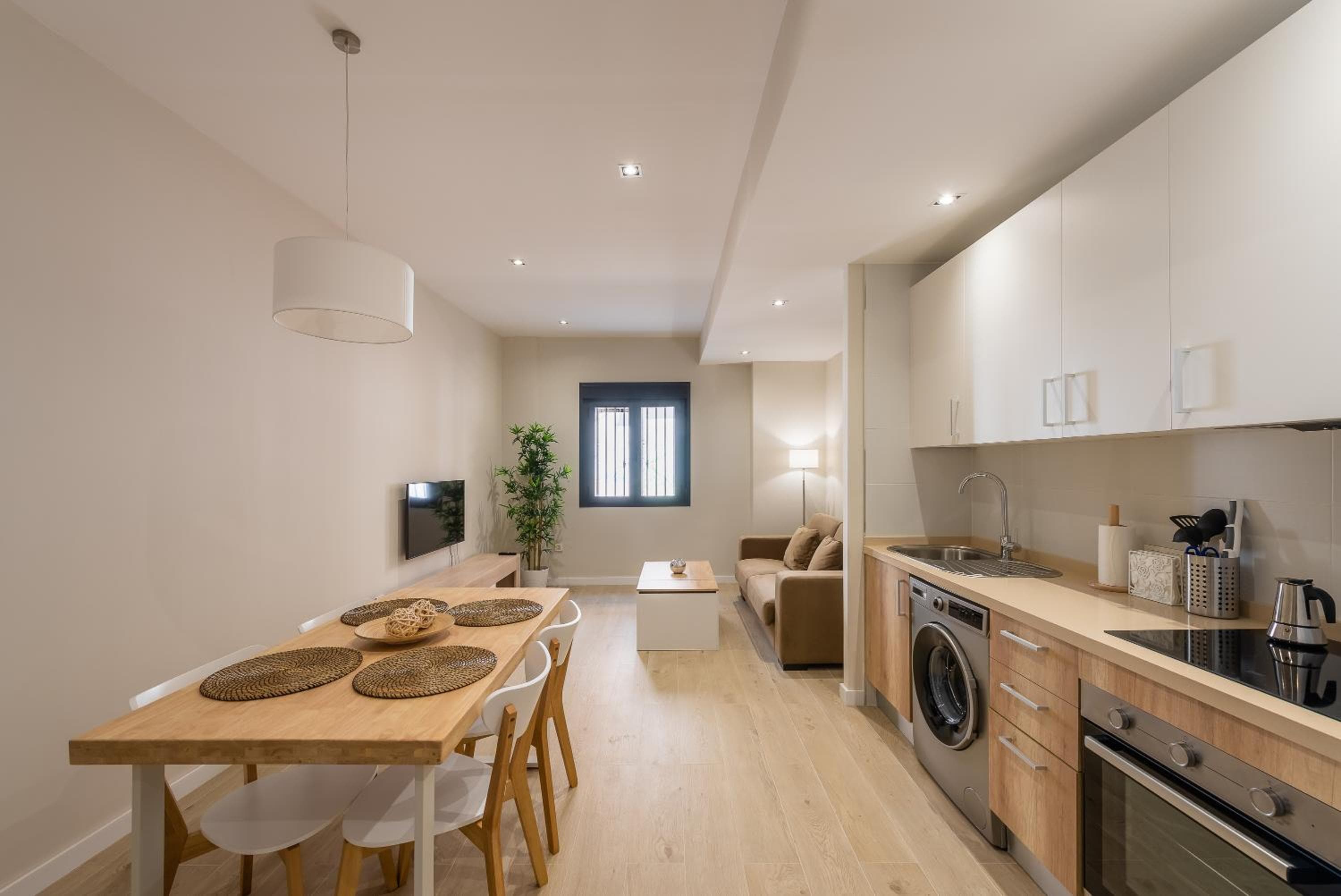 Apartamentos Pinar Málaga Centro - Álvarez — 5