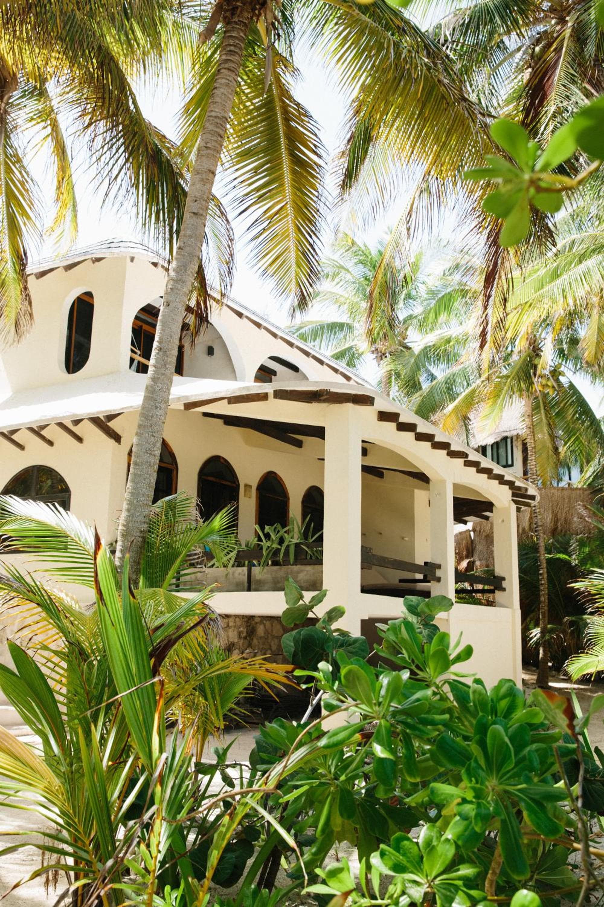 Olas Tulum — 1