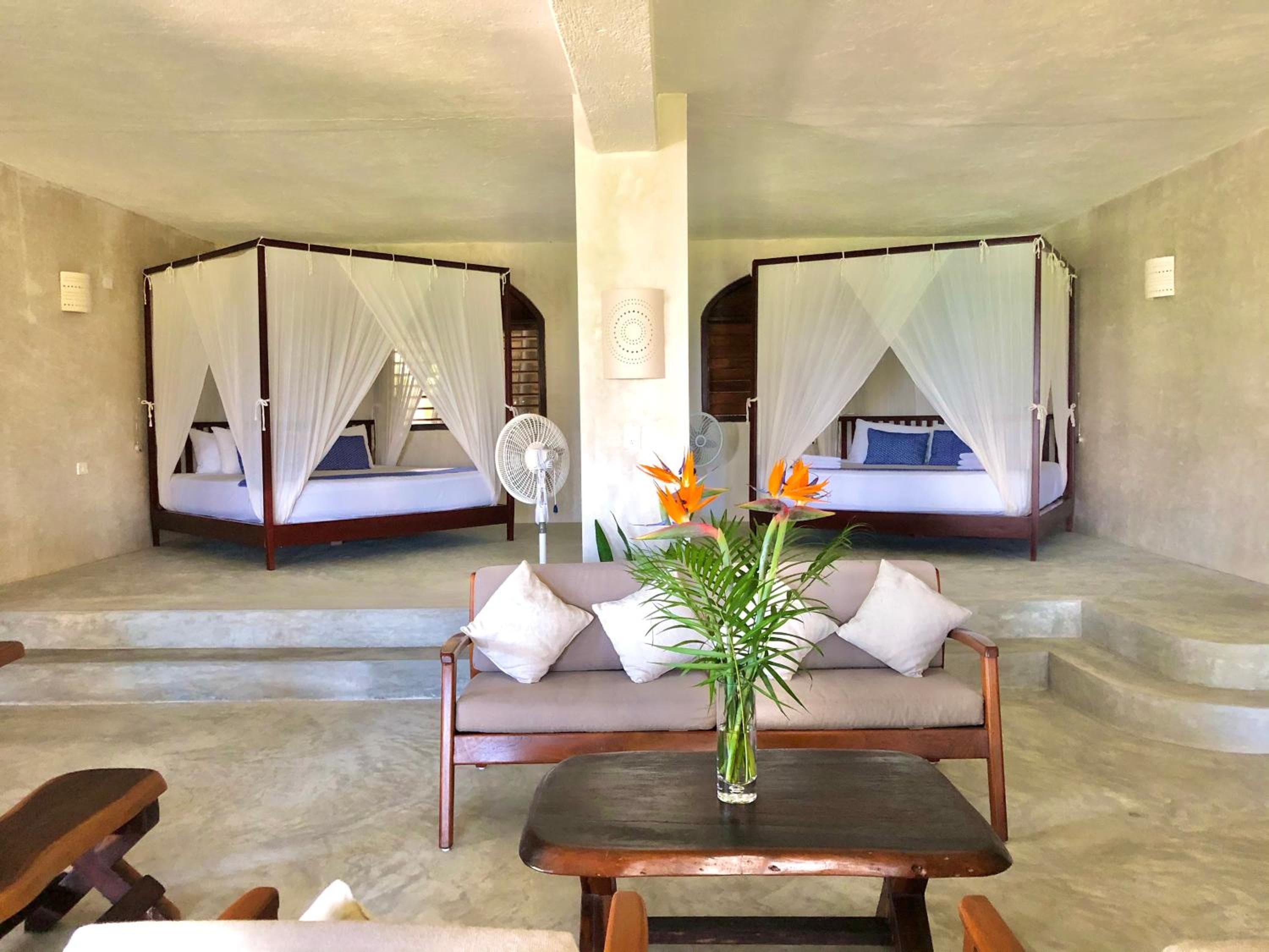 Olas Tulum — 11
