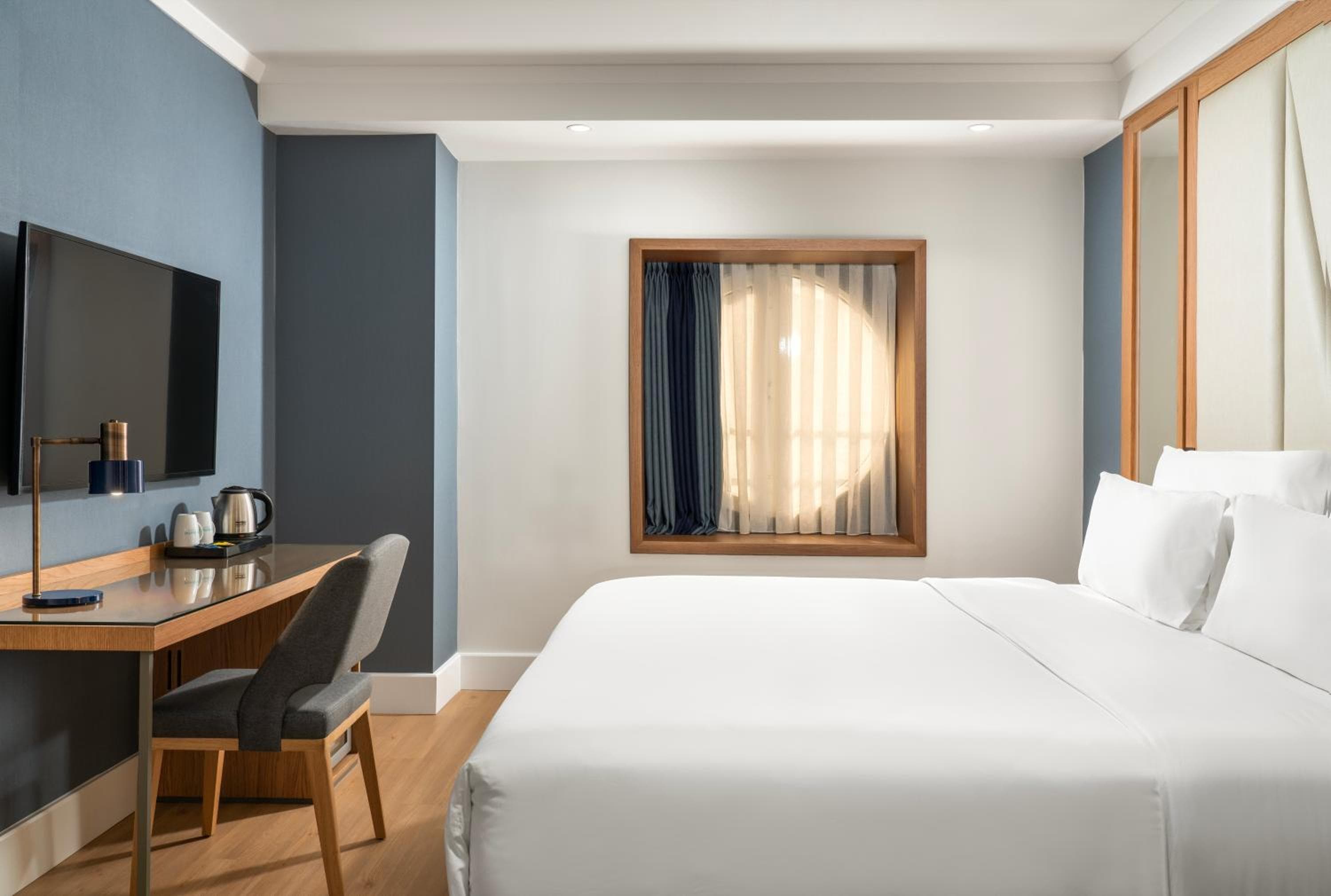 Occidental Taksim — 15
