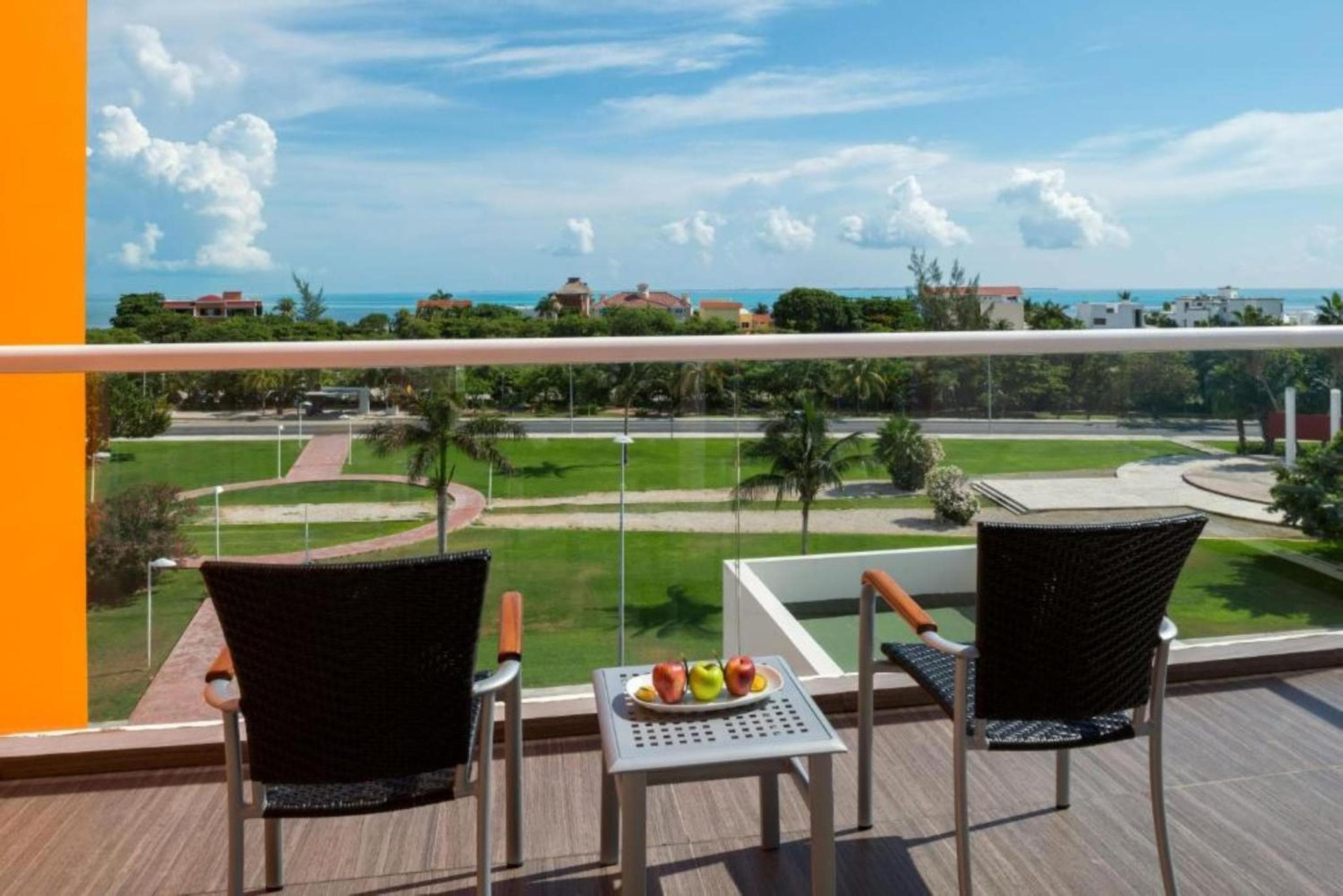 Real Inn Cancún — 13