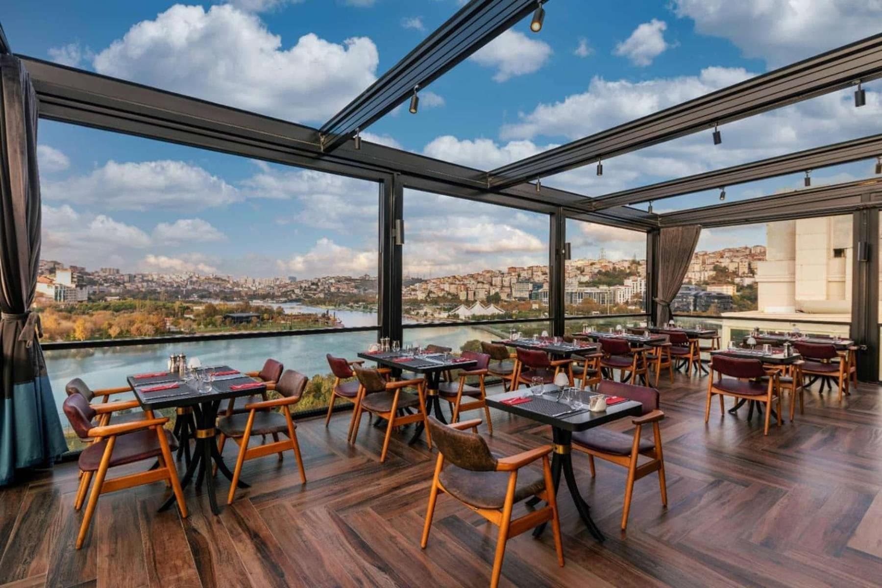 Ramada by Wyndham Istanbul Golden Horn — 18