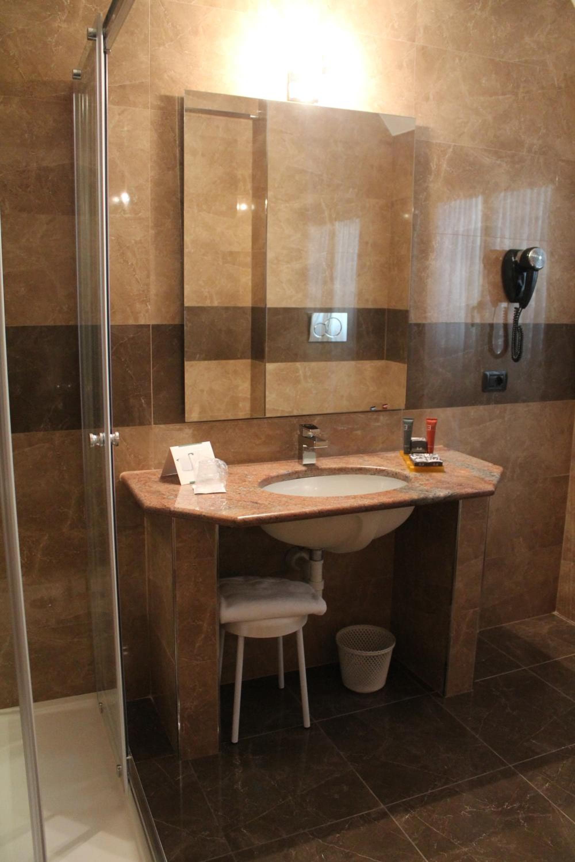 Hotel Mozart — 23