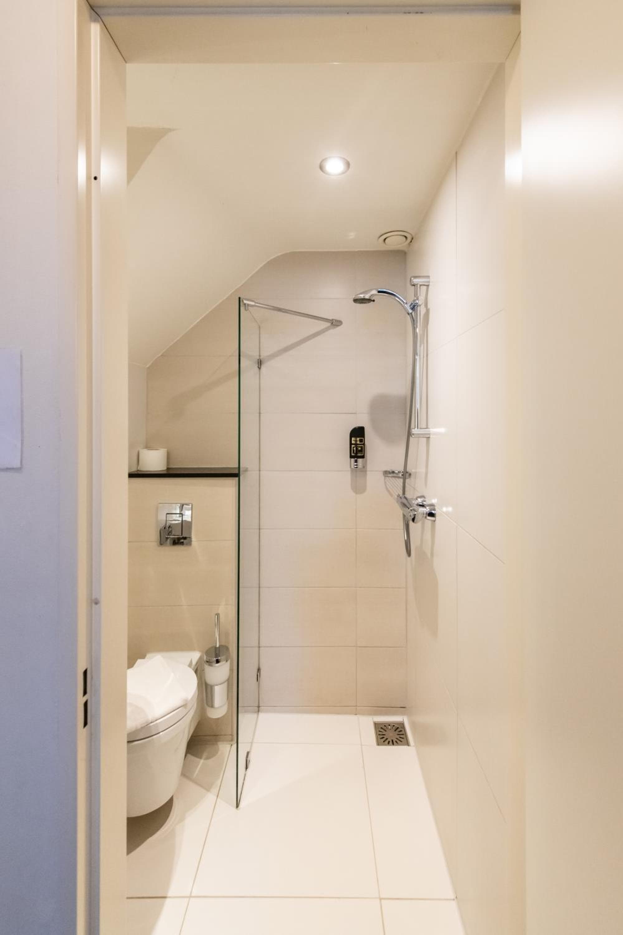 Acostar Hotel — 5