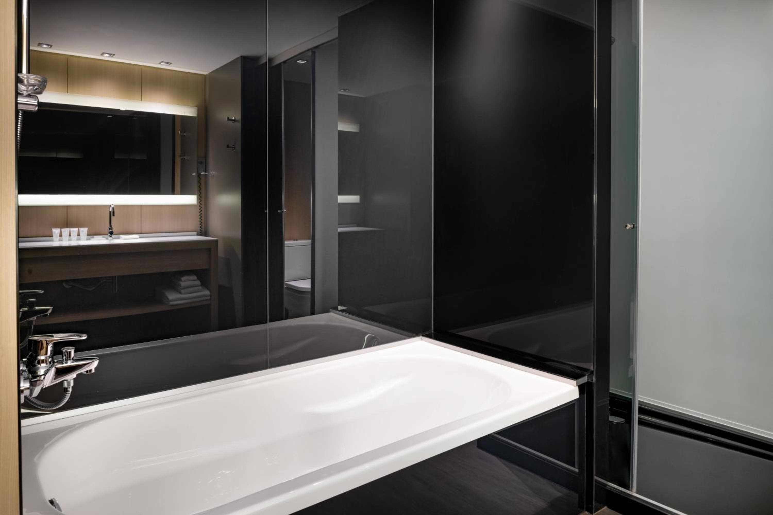 AC Hotel Sants by Marriott — 30