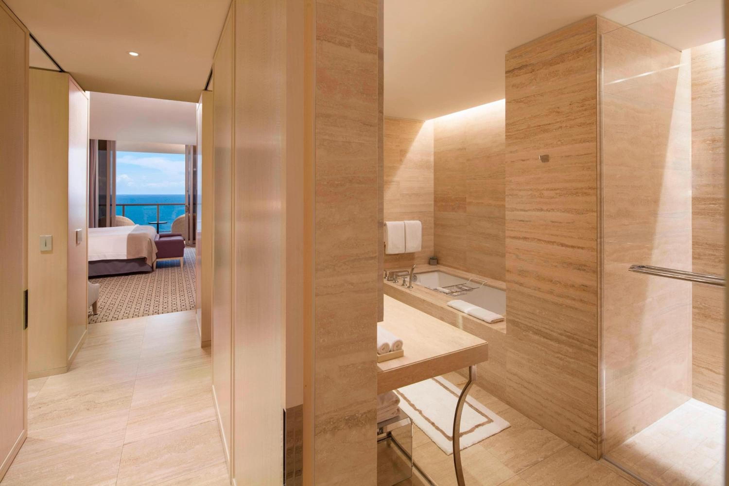 Das St. Regis Bal Harbour Resort — 23
