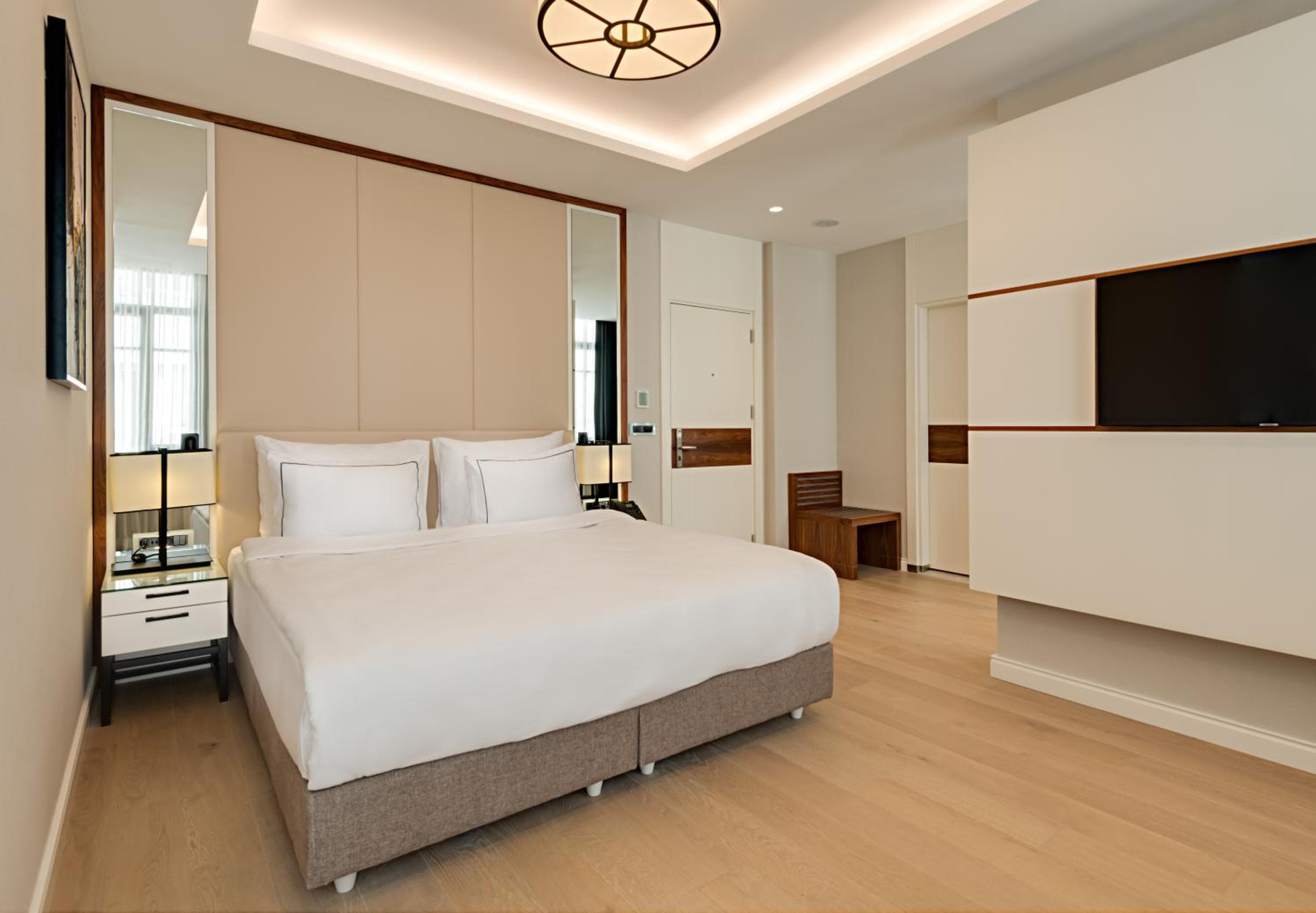 Gleam Collection Hotel — 25