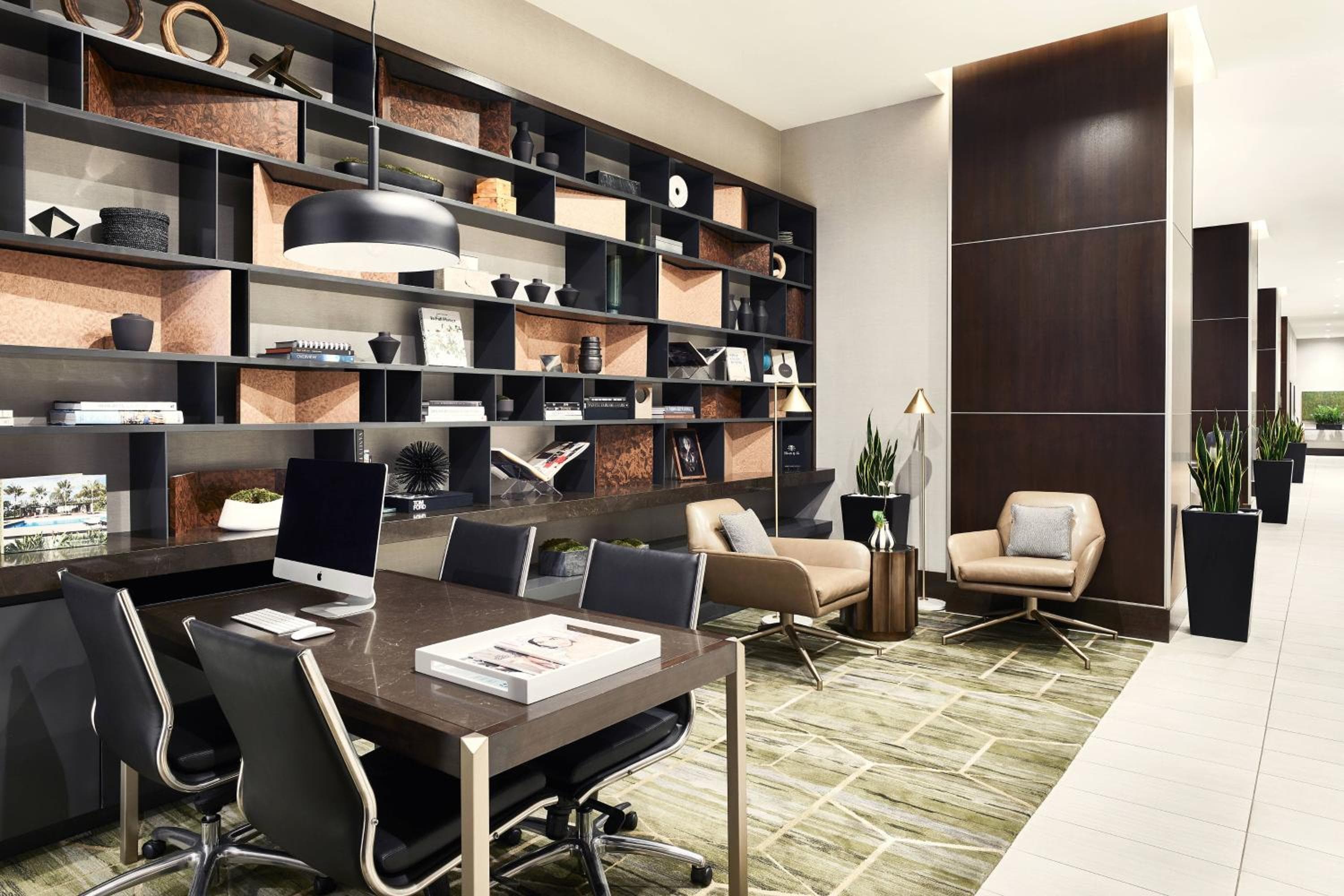 AC Hotel by Marriott Beverly Hills — 13