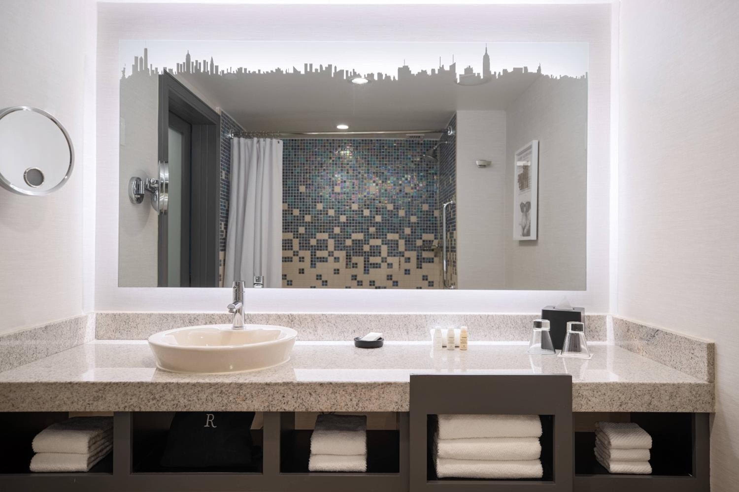 Renaissance New York Times Square by Marriott — 28
