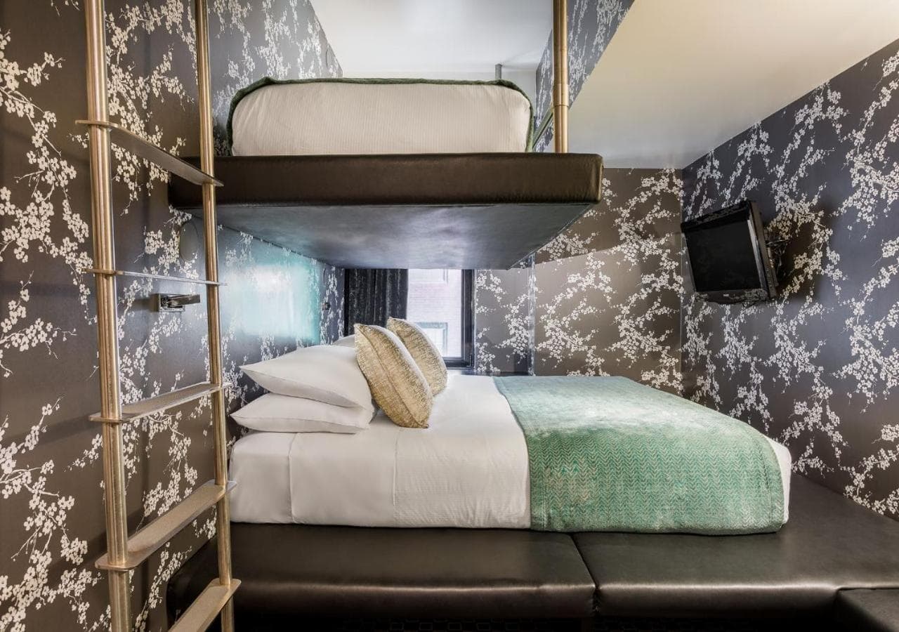 45 Times Square Hotel — 8