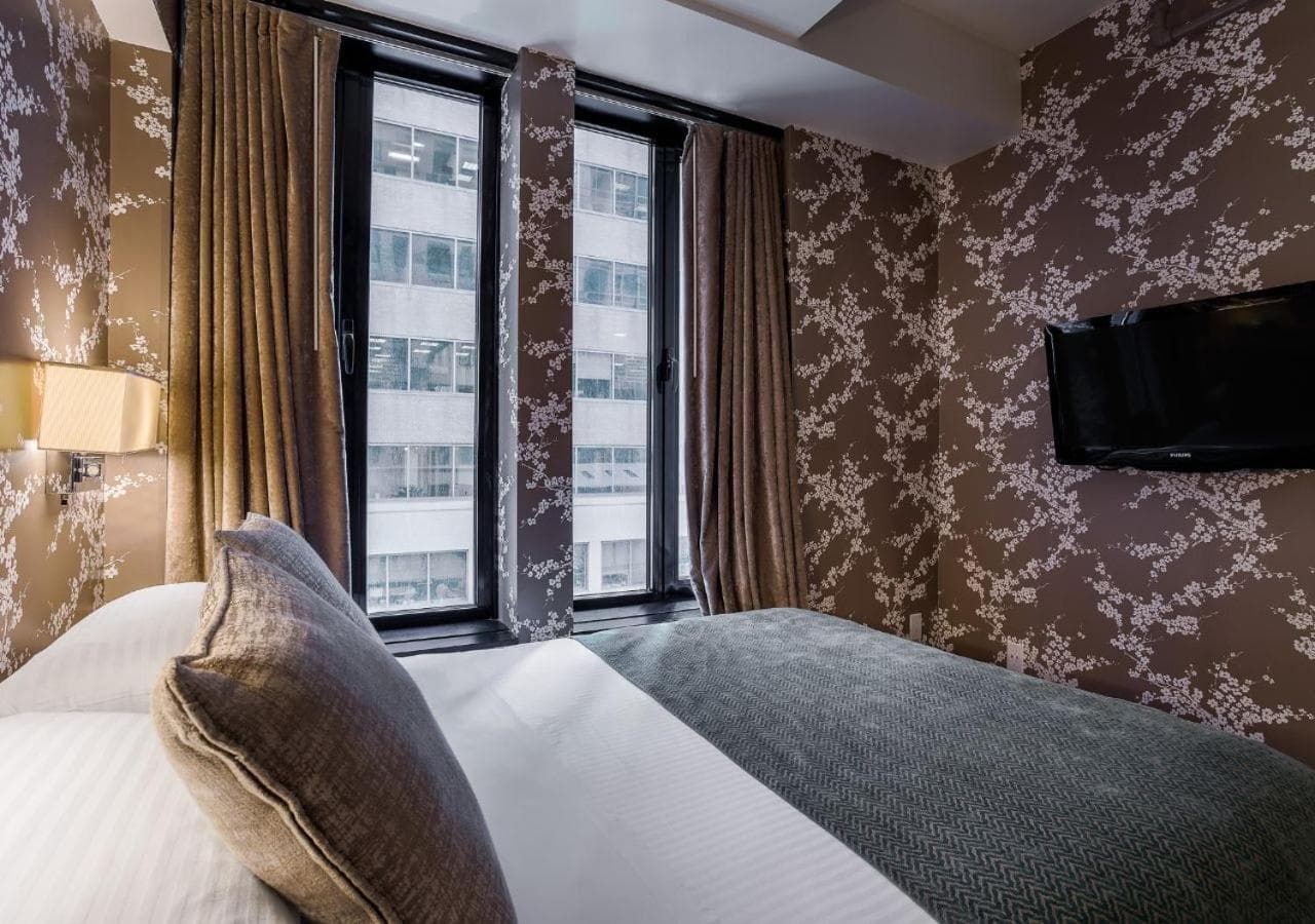 45 Times Square Hotel — 17