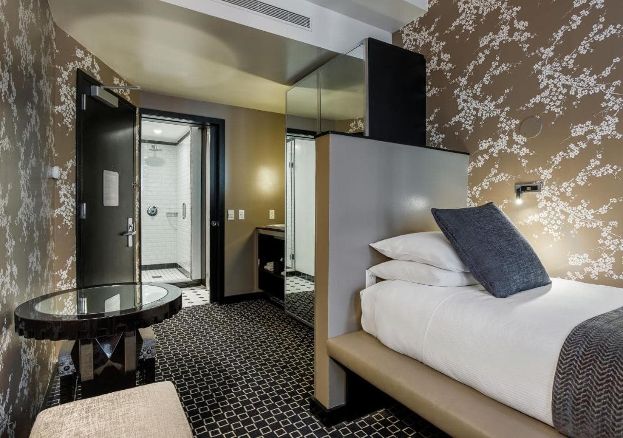 45 Times Square Hotel — 28