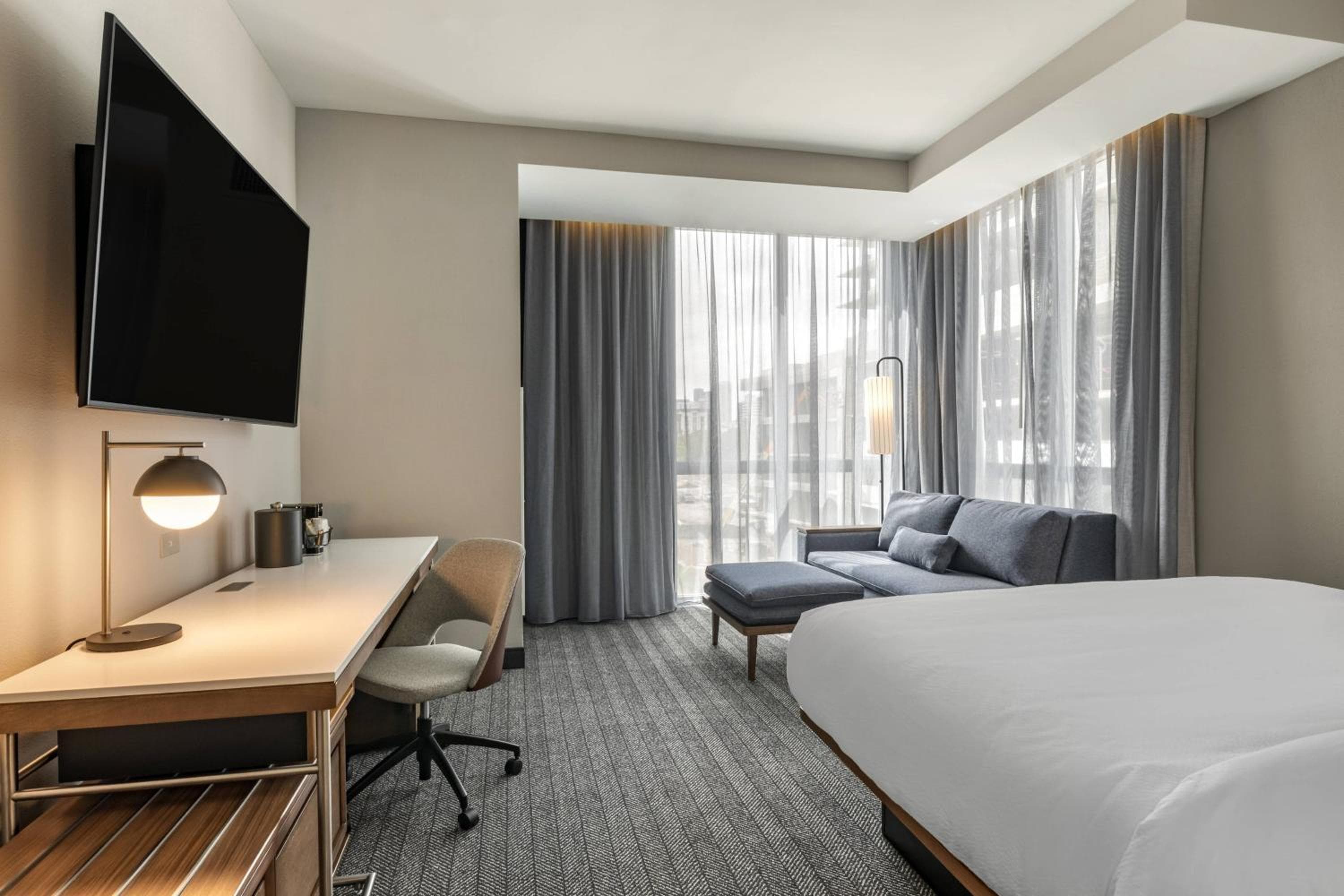 Courtyard by Marriott Fort Lauderdale Centro — 11