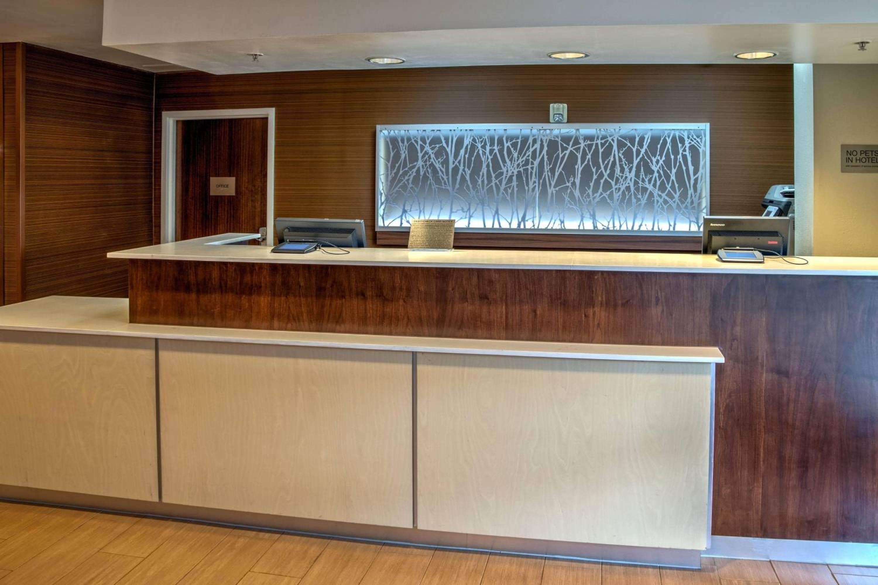 Fairfield Inn and Suites by Marriott Orlando Vicino alla Universal Orlando — 3