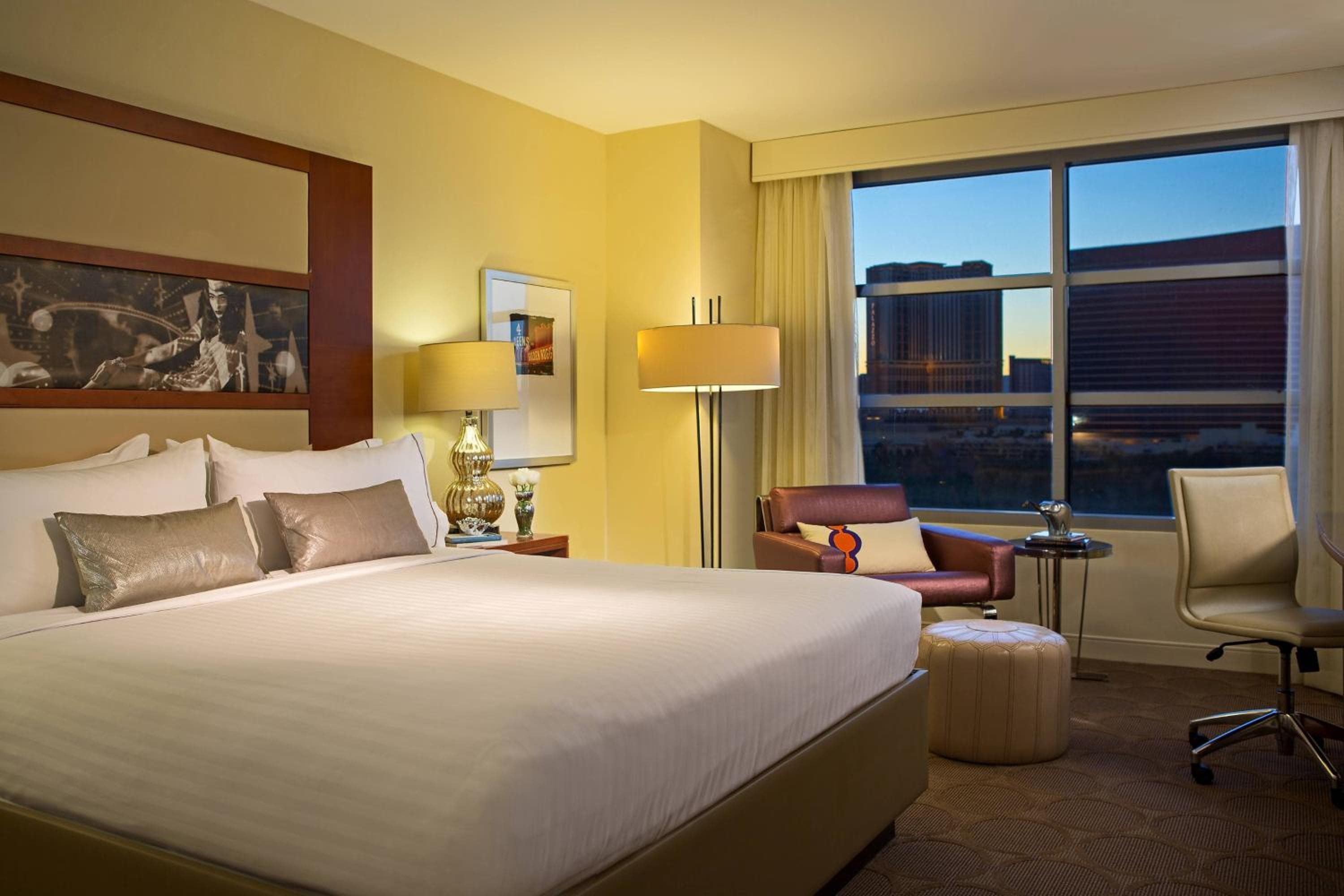 Renaissance Las Vegas Hotel — 11
