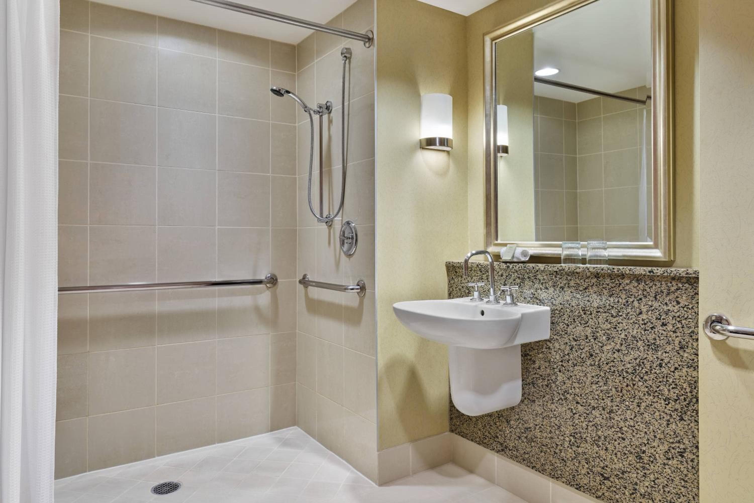 Renaissance Las Vegas Hotel — 13