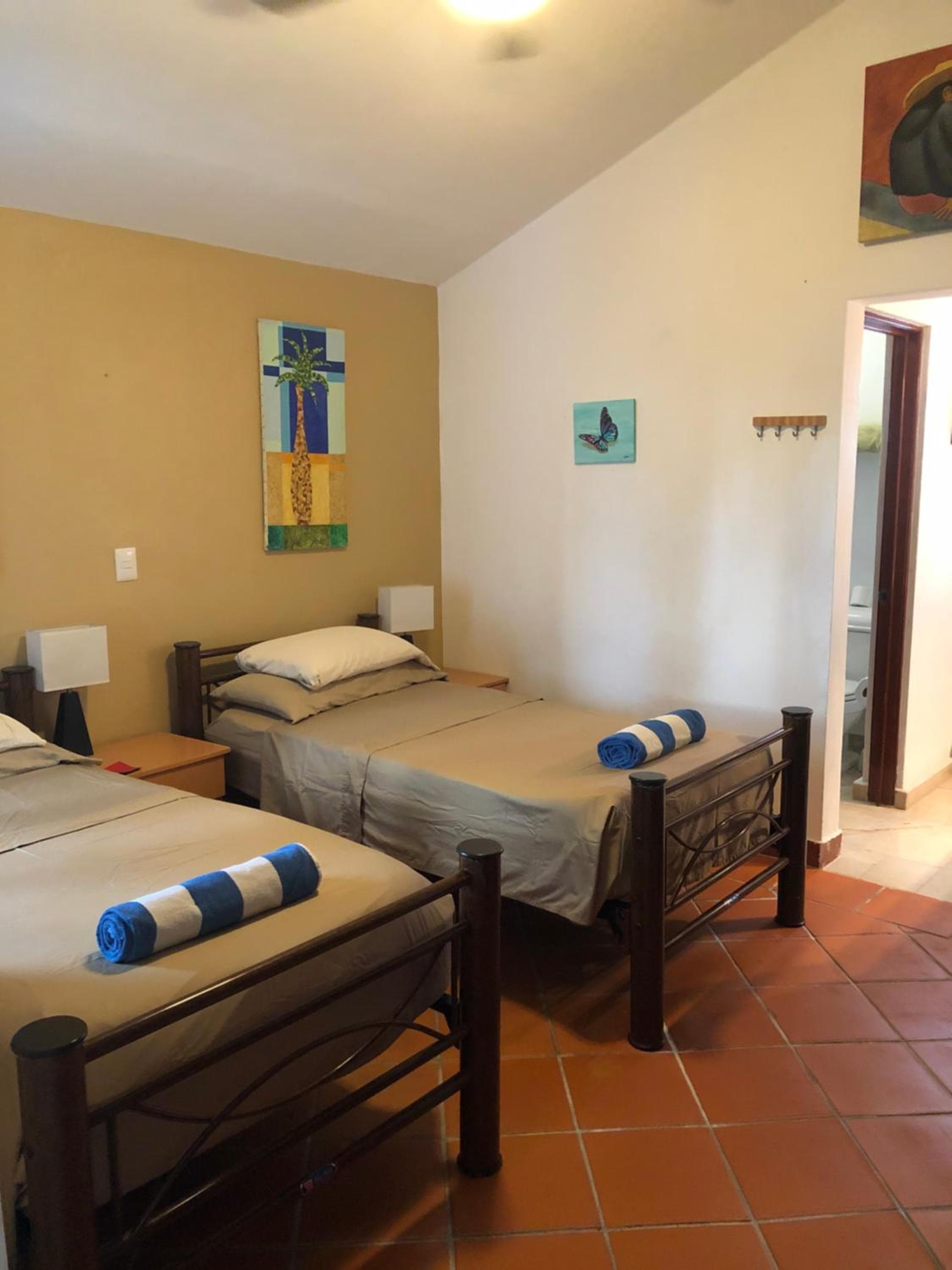 Casa Mi Tesoro Vacation Rooms — 21