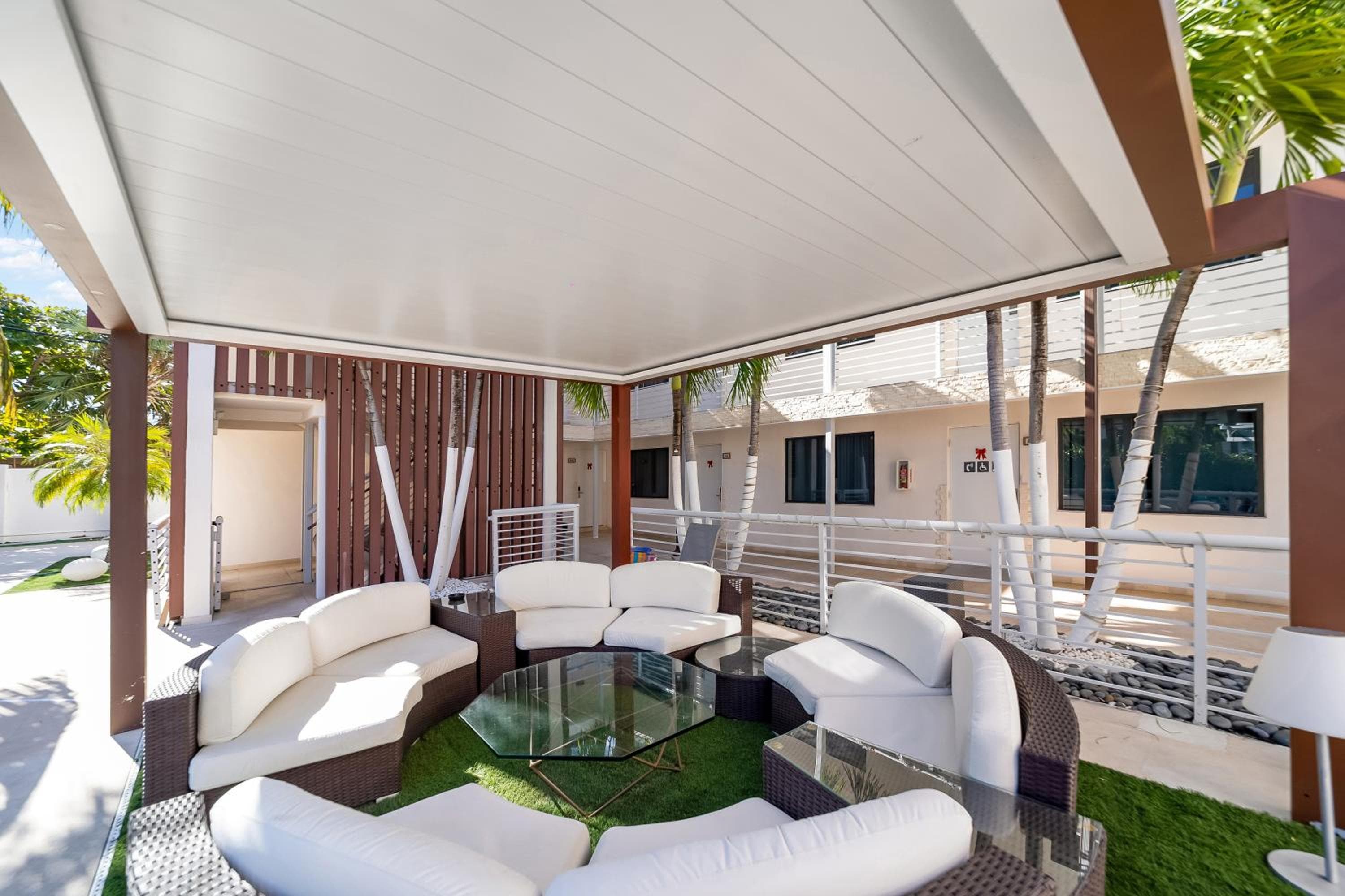 Deco Boutique Hotel — 7
