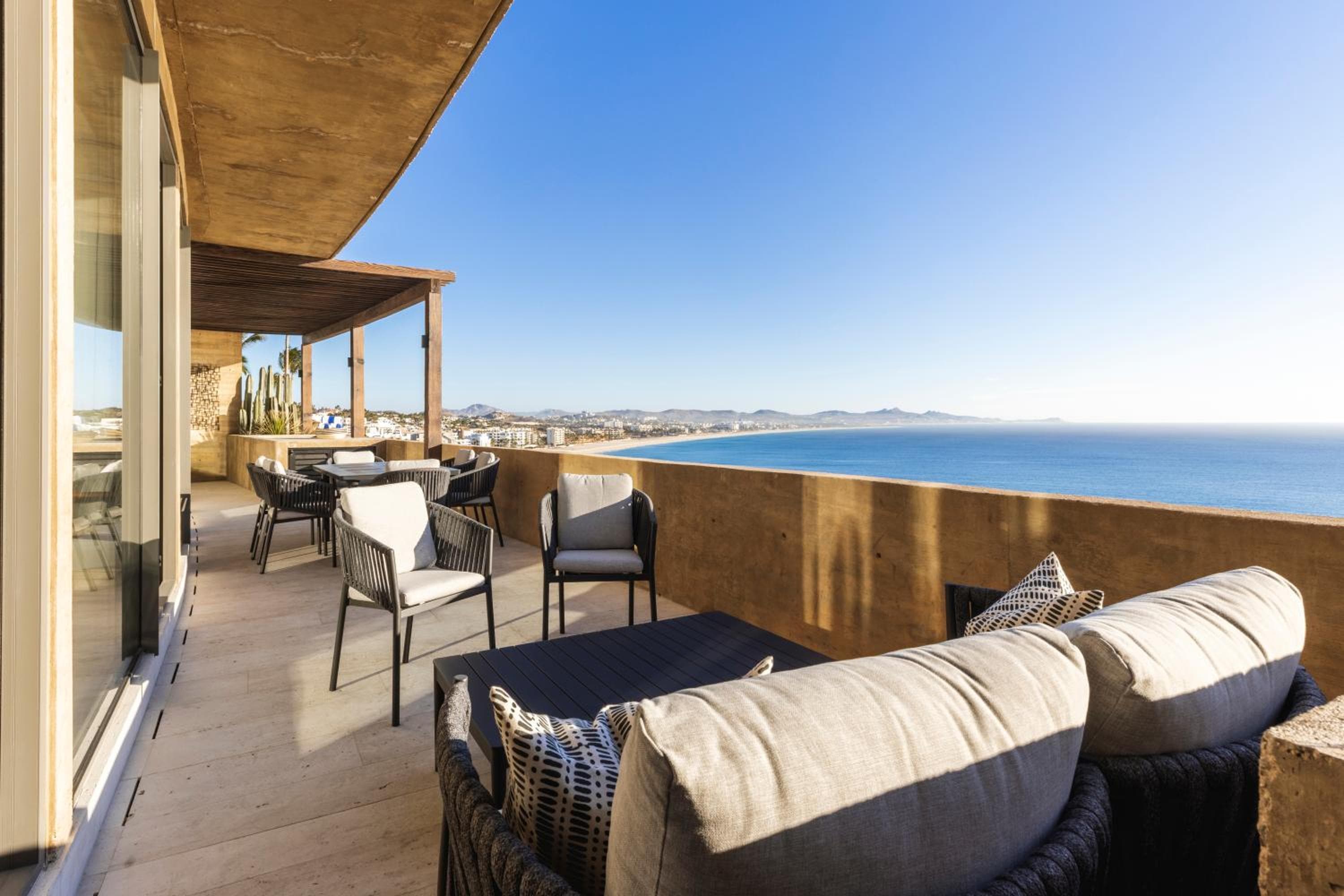 Jacuzzi privado - Vistas impresionantes - Terraza exterior — 9