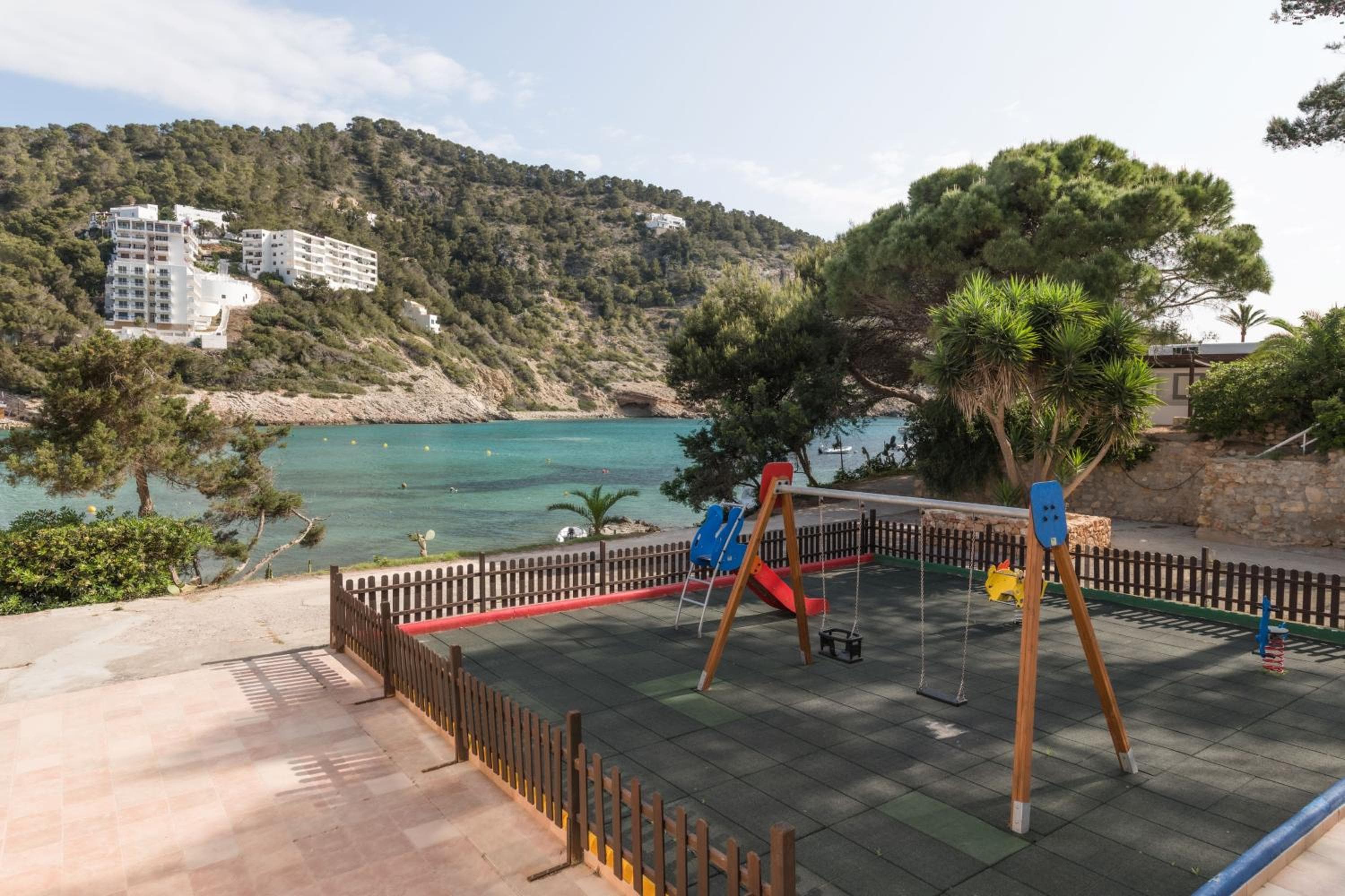 Hotel El Pinar — 13