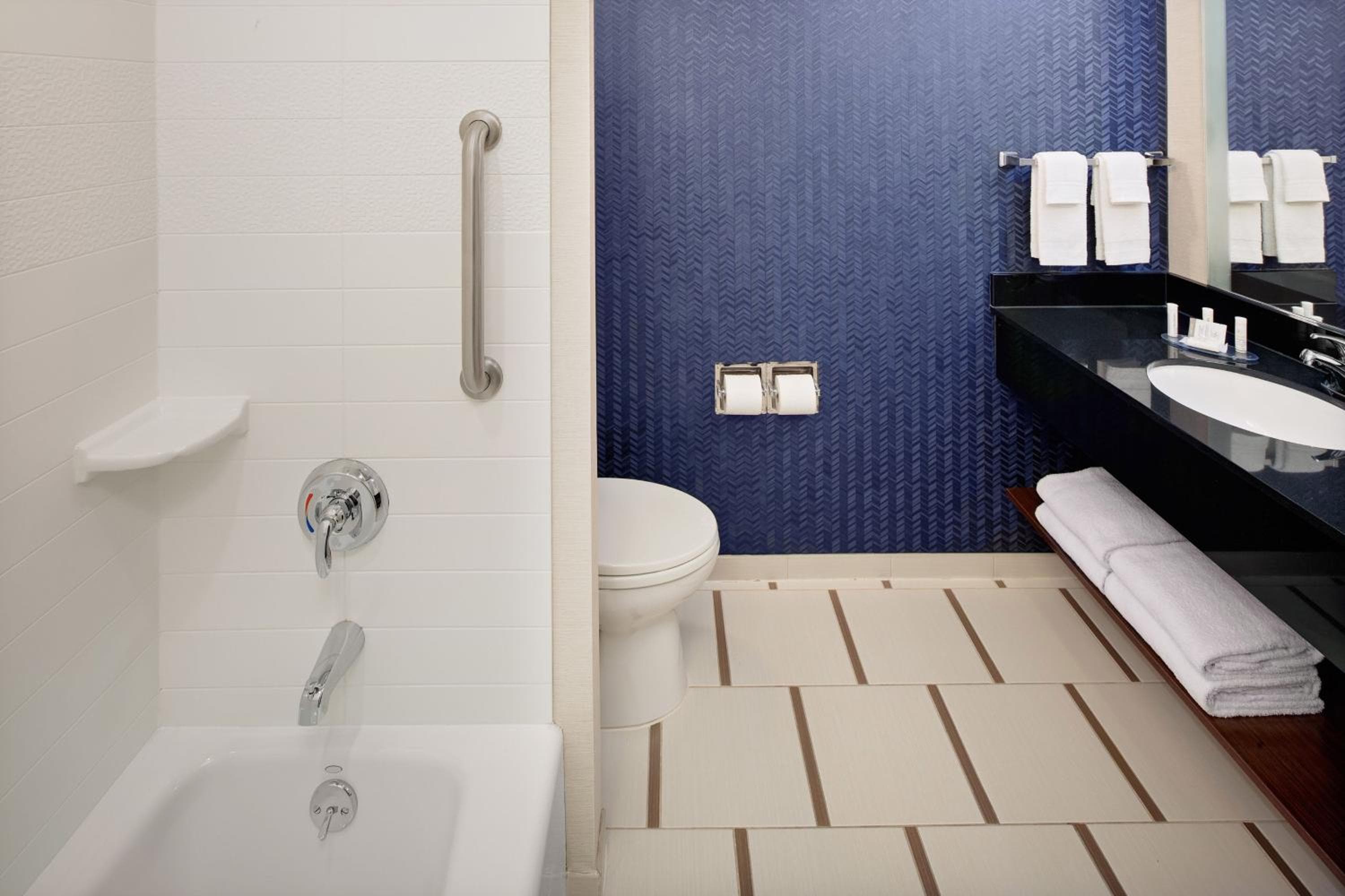 Fairfield Inn & Suites New York Manhattan/Downtown East — 9