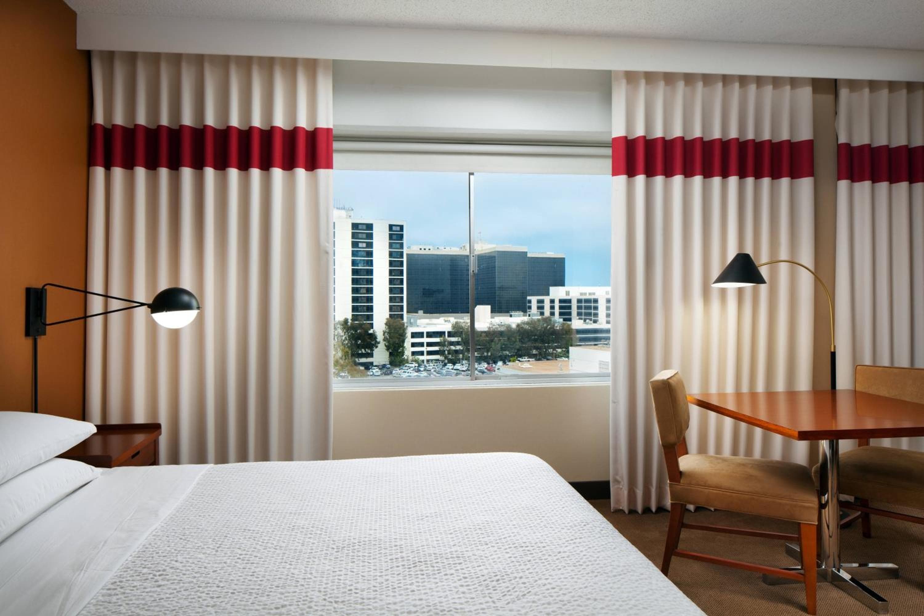 Four Points by Sheraton Aeropuerto Internacional de Los Ángeles — 25