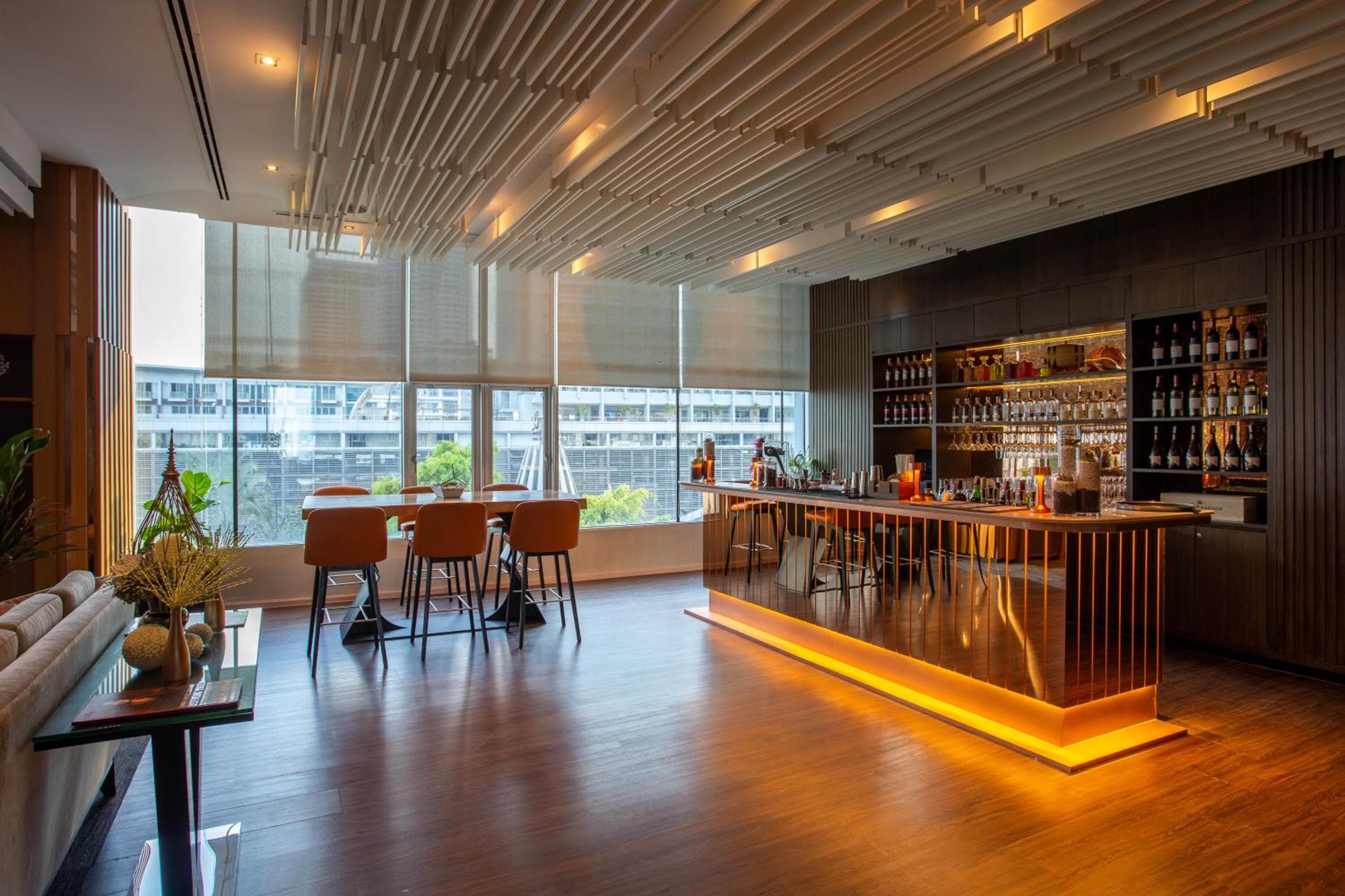 Amari Bangkok — 18