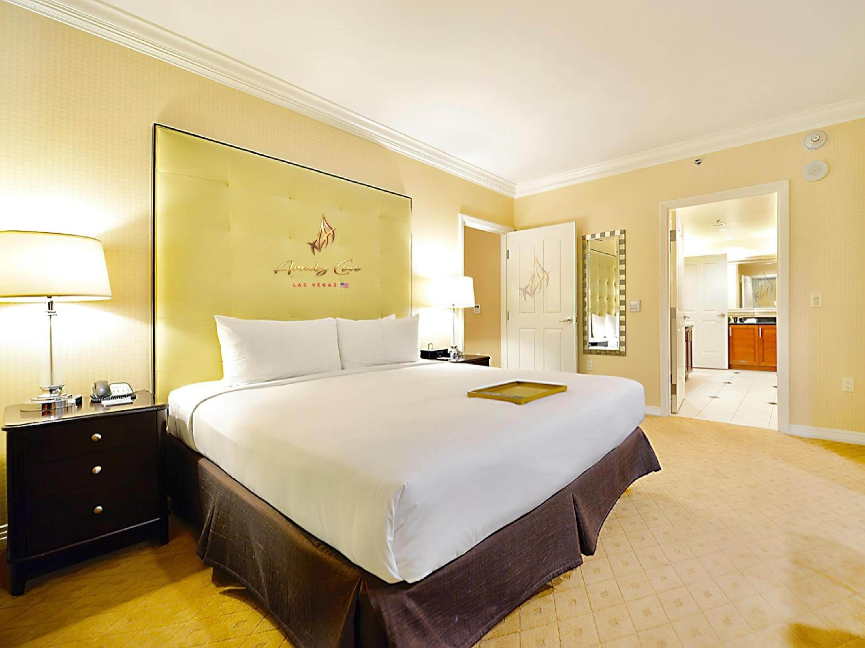 Amalz Suites Collection at MGM Signature ! — 14