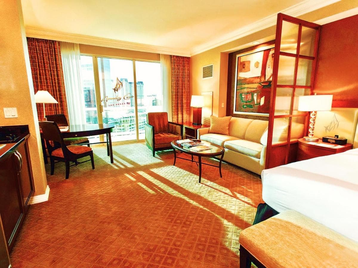 Amalz Suites Collection at MGM Signature ! — 26