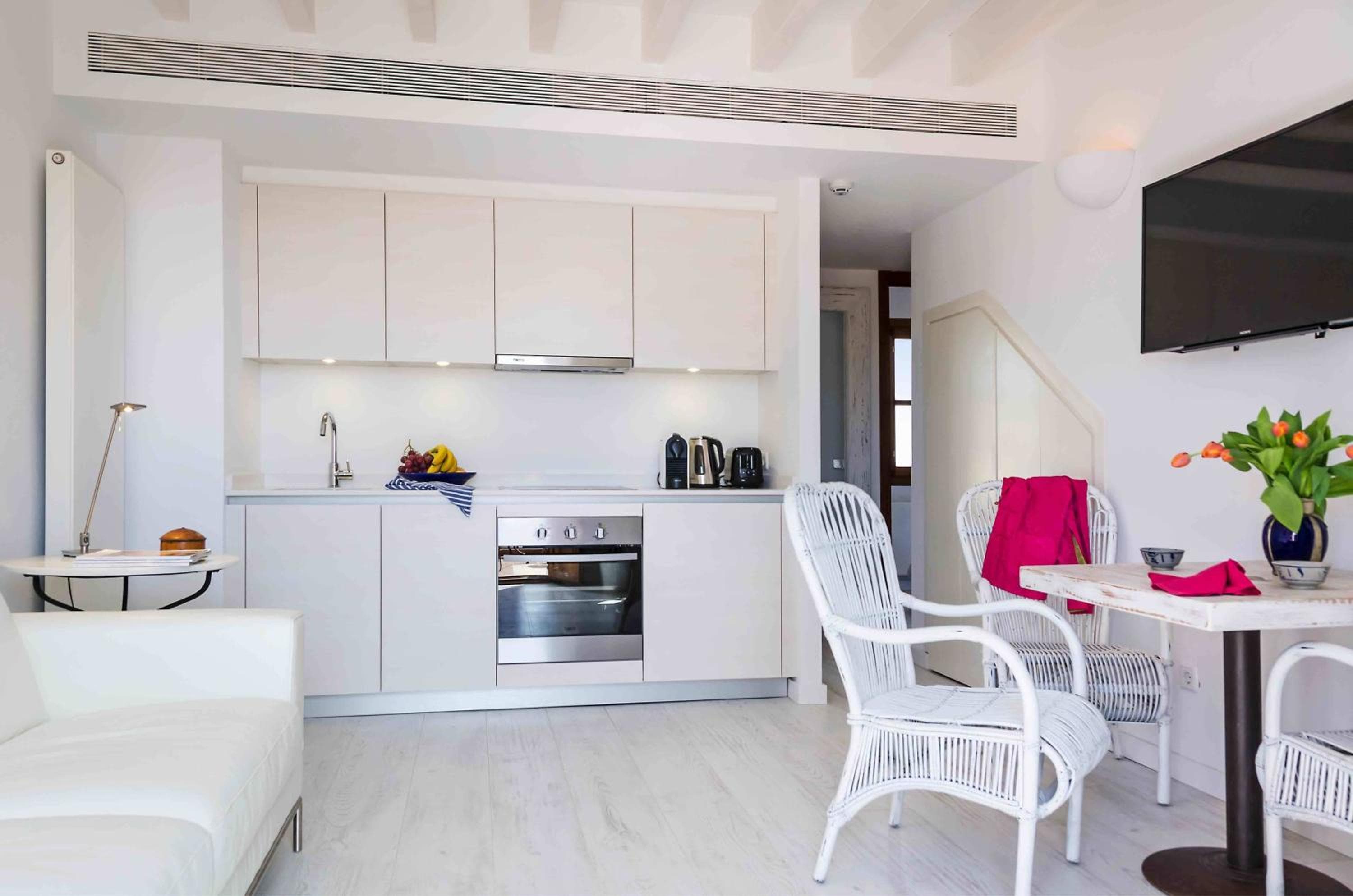 Hotel-apartamentos boutique StayCatalina — 4