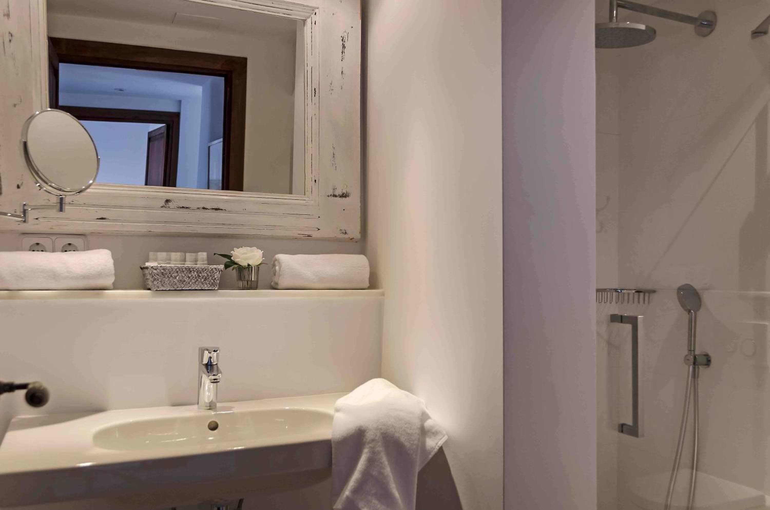 Hotel-apartamentos boutique StayCatalina — 12