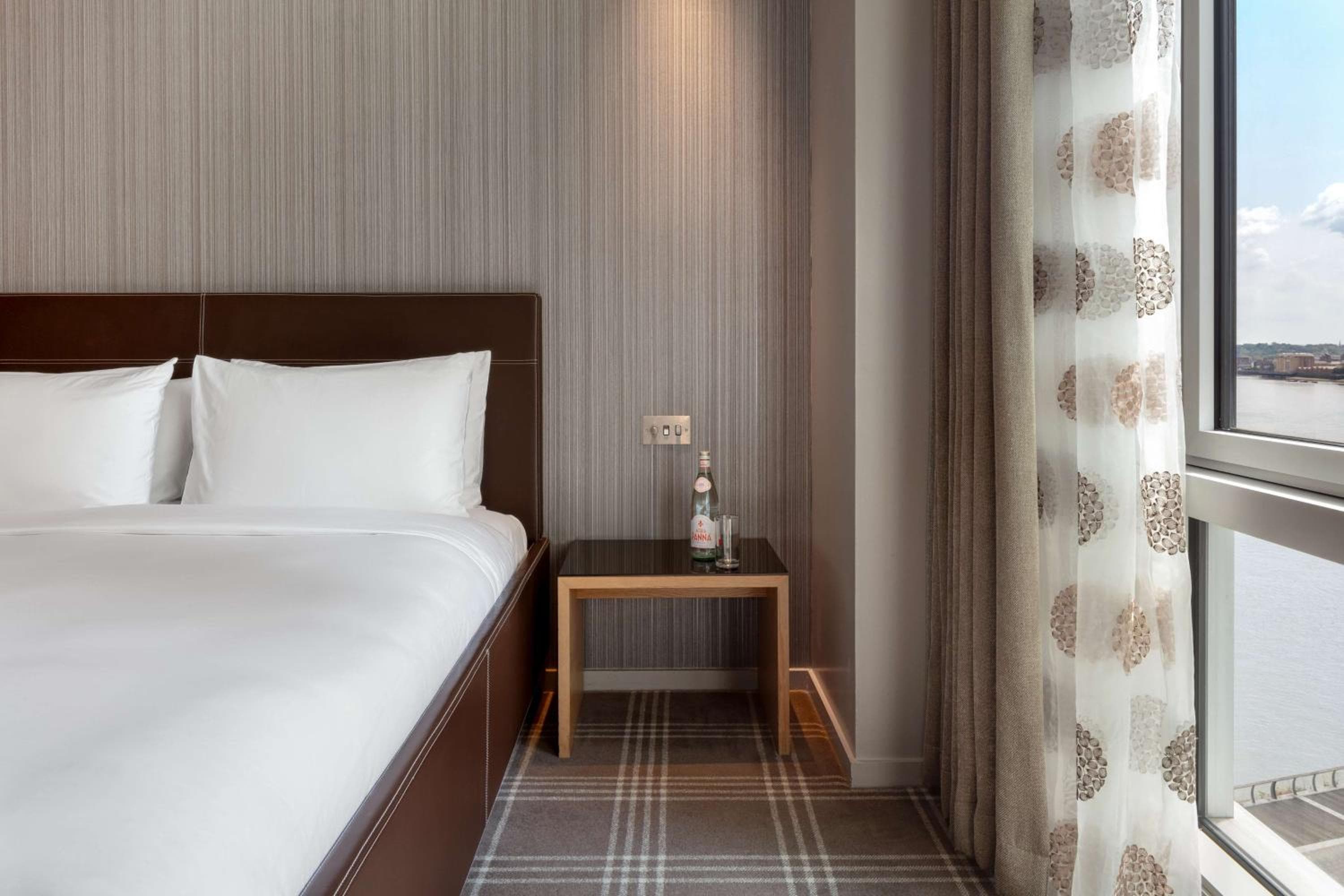 Radisson Blu Hotel, London Canary Wharf East — 14