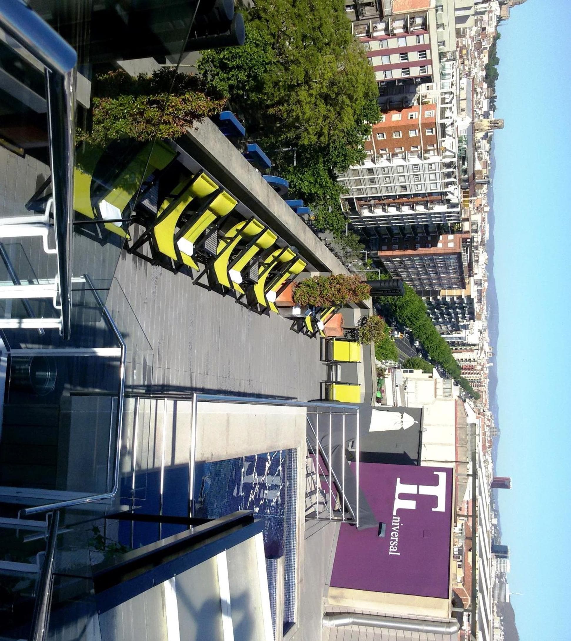 Hotel Barcelona Universal — 11