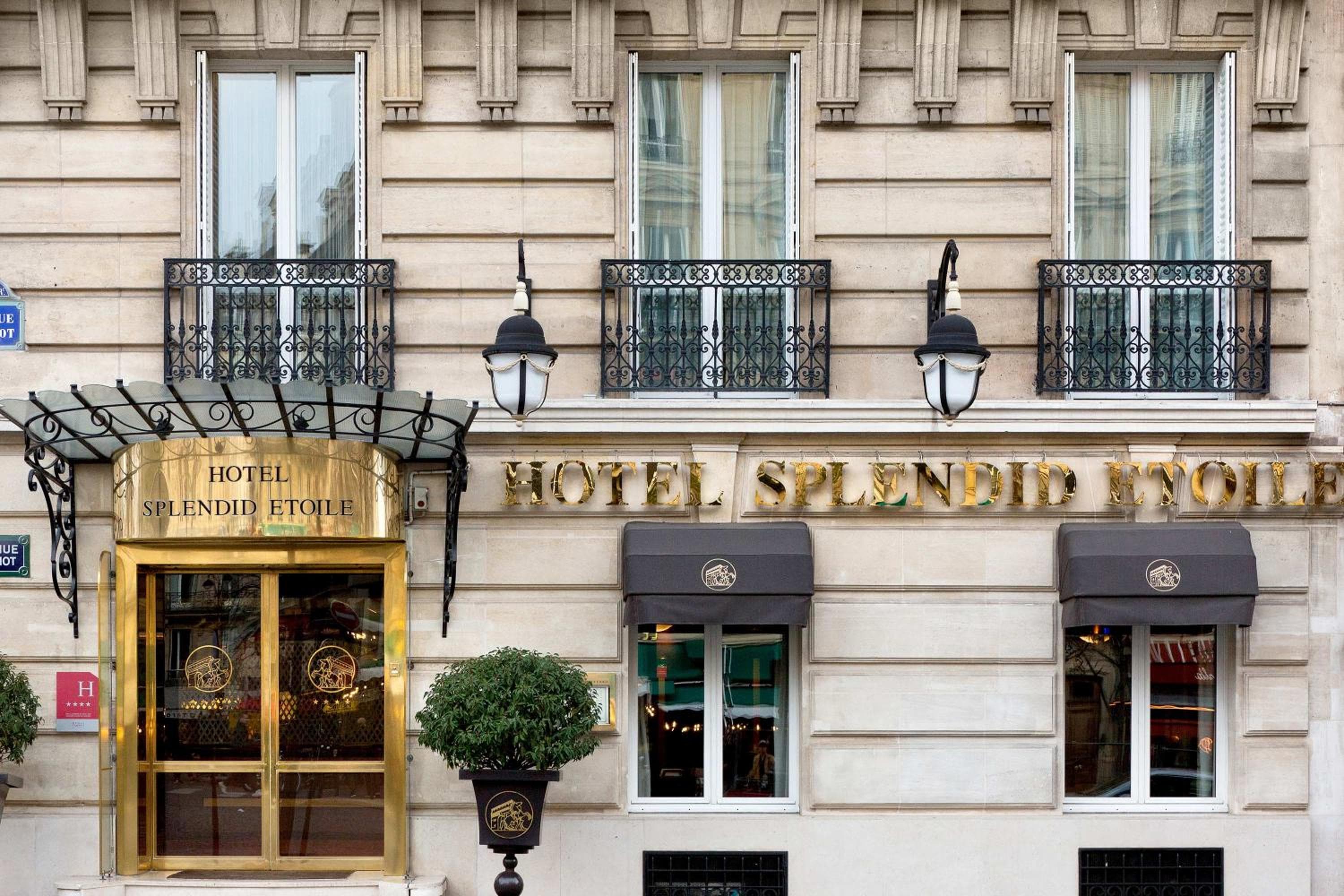 Splendid Etoile — 1