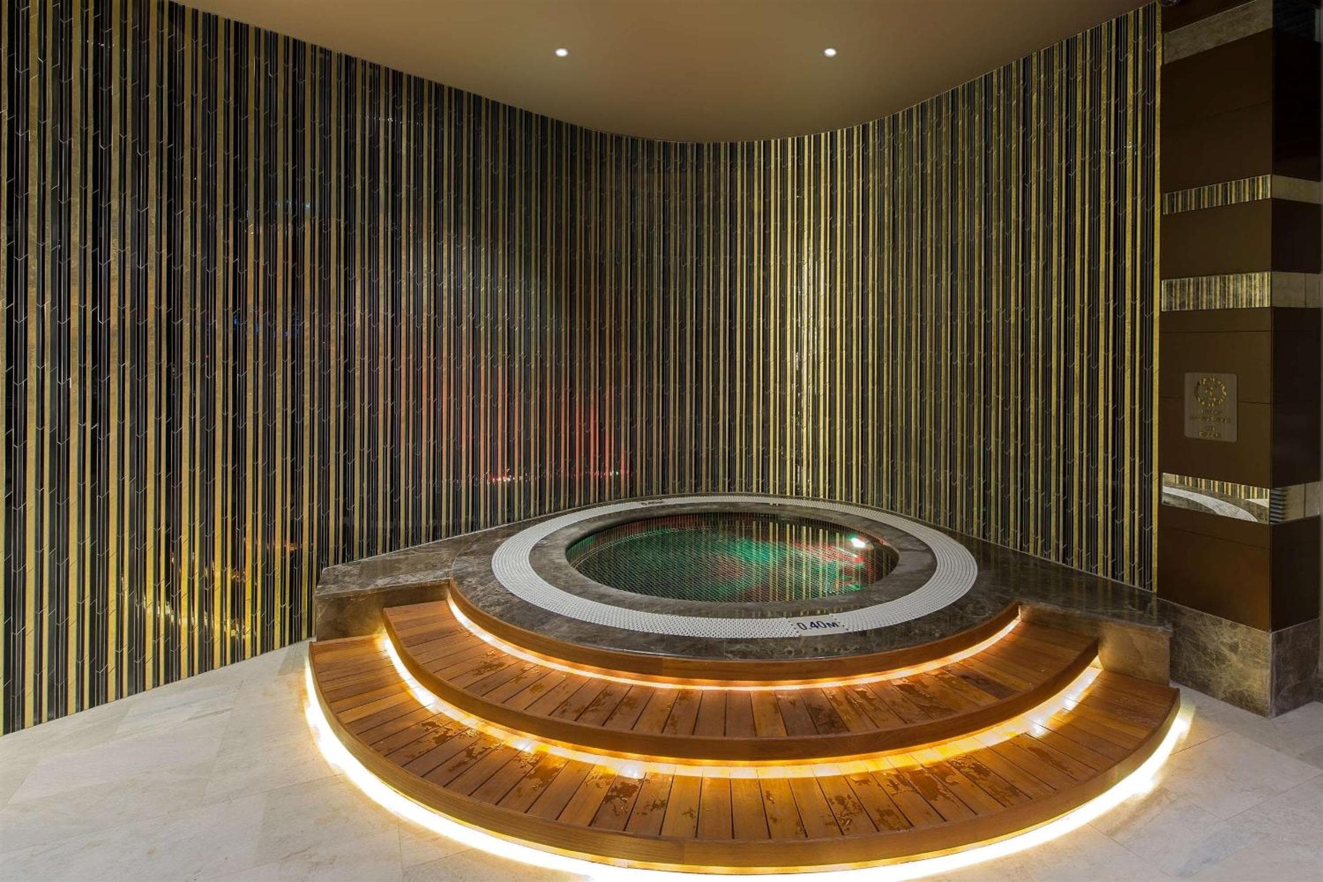 Hilton Istanbul Kozyatagi — 15
