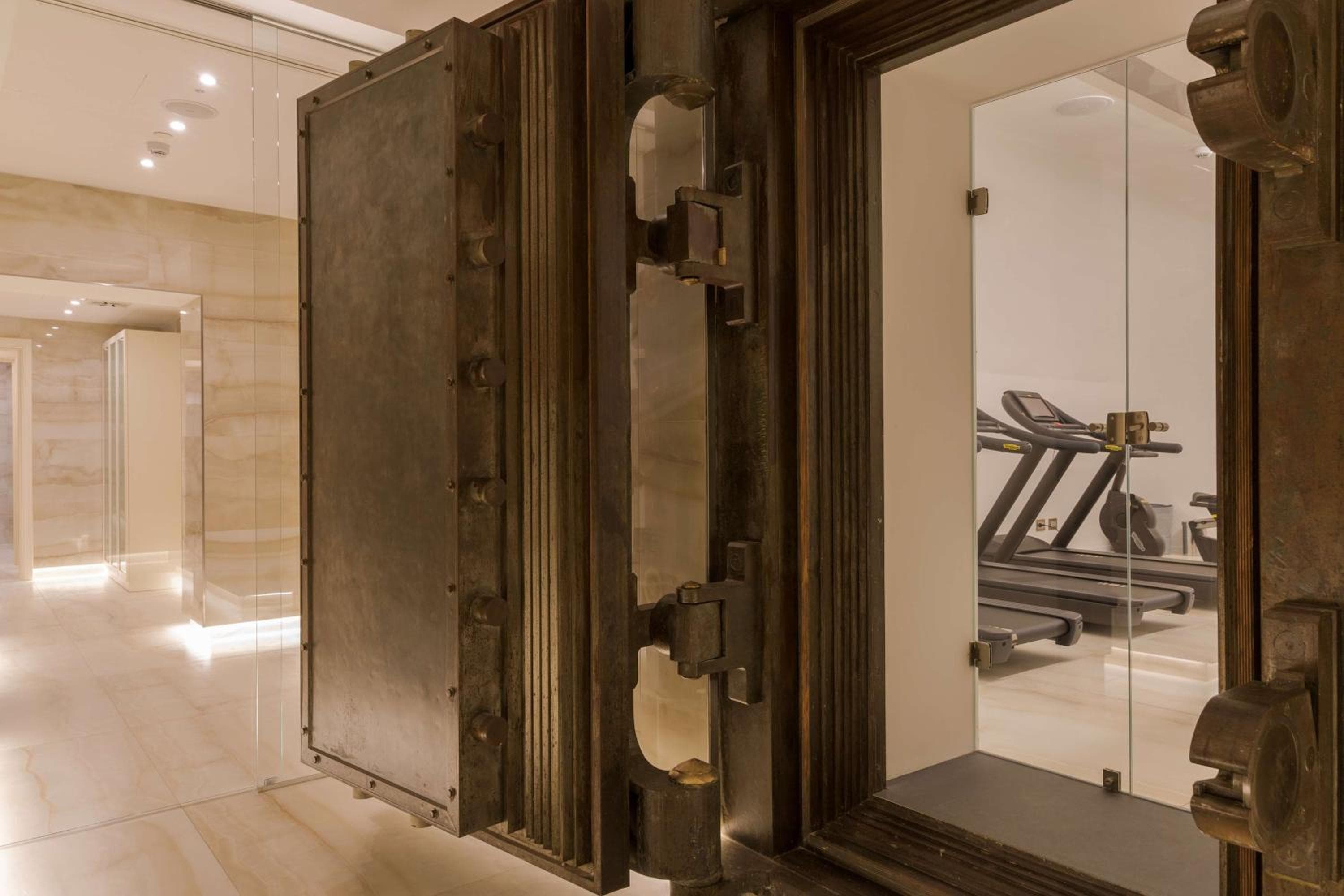 Hotel Aleph Roma, Curio Collection By Hilton — 12