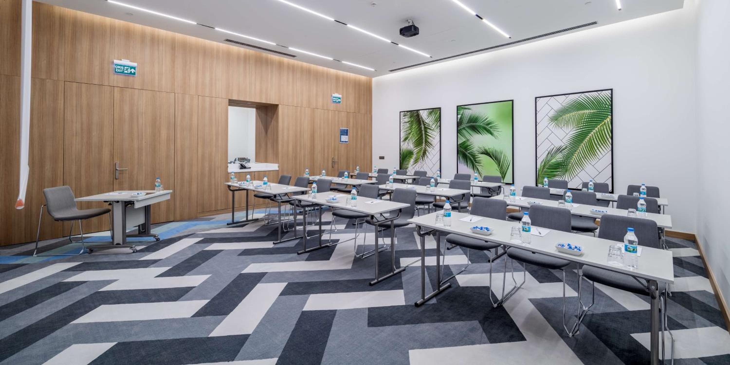 Hampton by Hilton Istanbul Zeytinburnu — 7