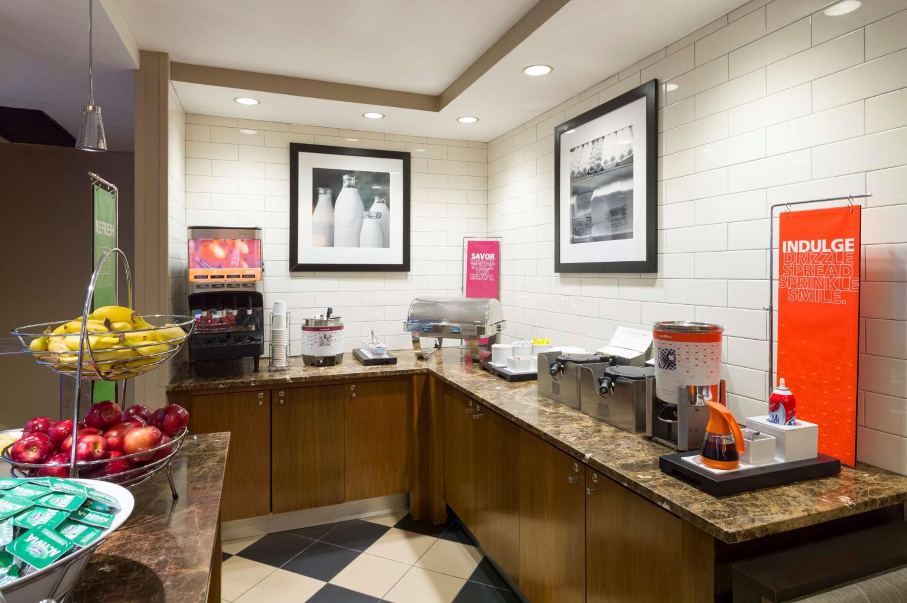 Hampton Inn Manhattan Chelsea — 6