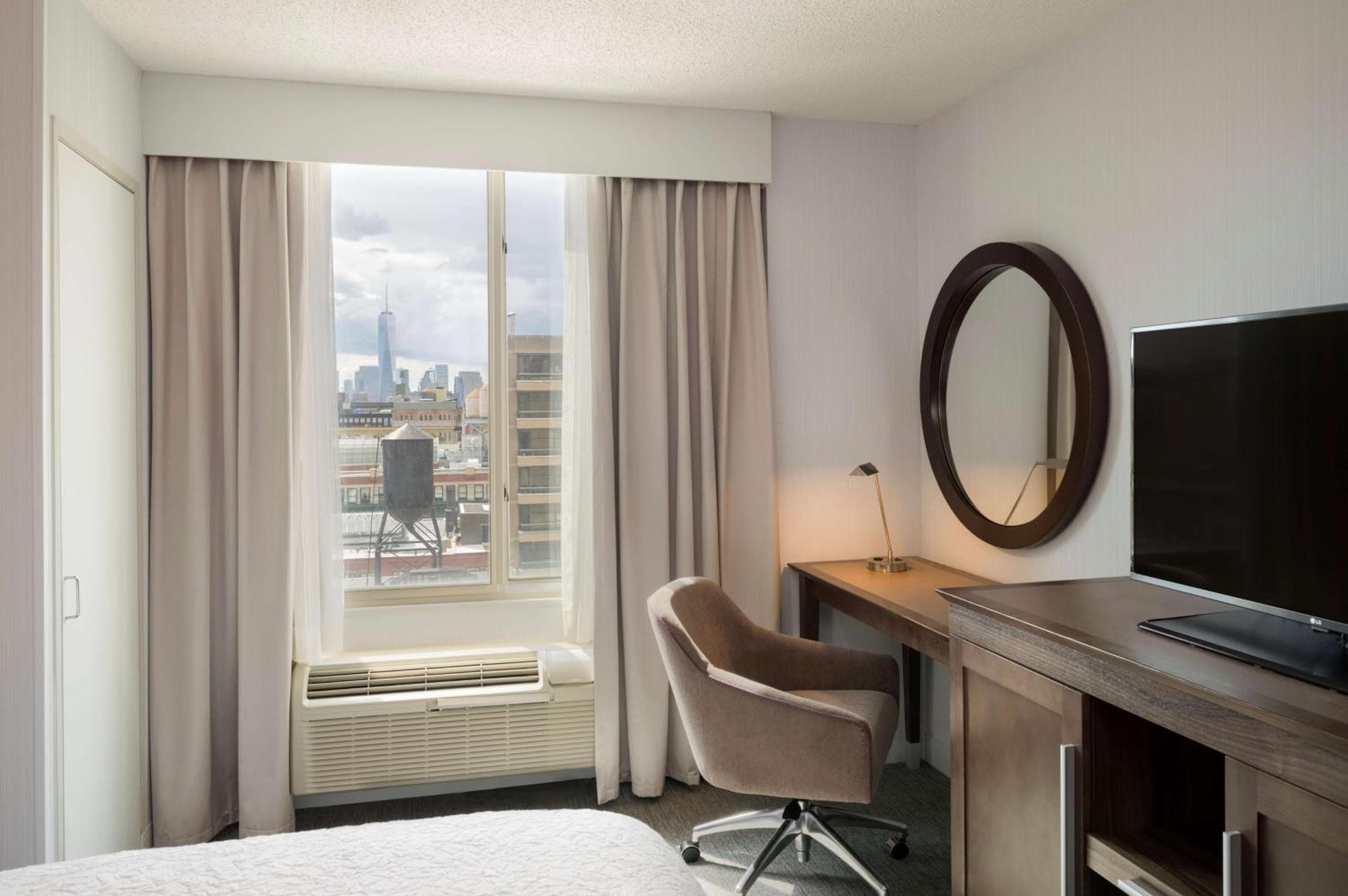 Hampton Inn Manhattan Chelsea — 21