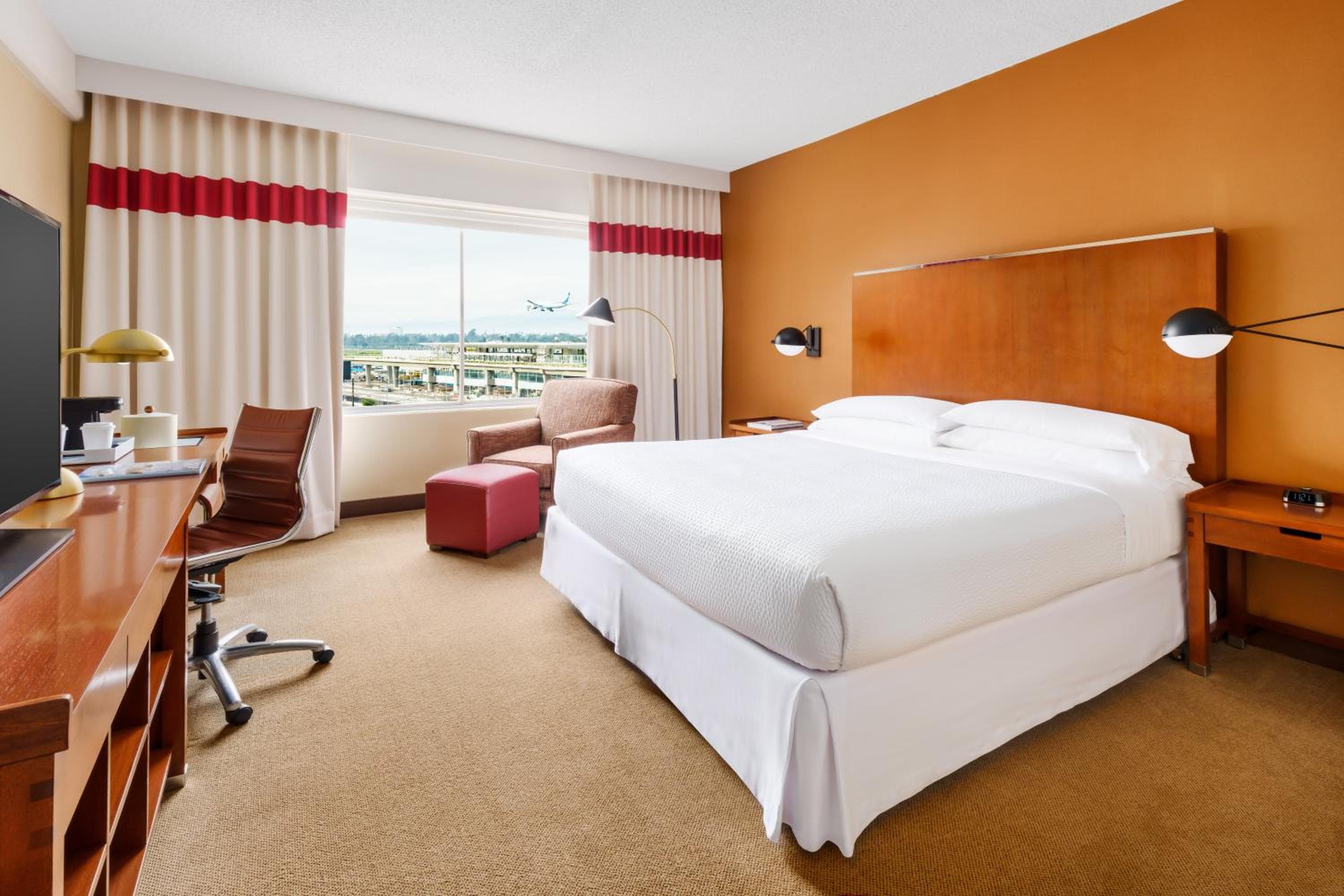 Four Points by Sheraton Aeropuerto Internacional de Los Ángeles — 2