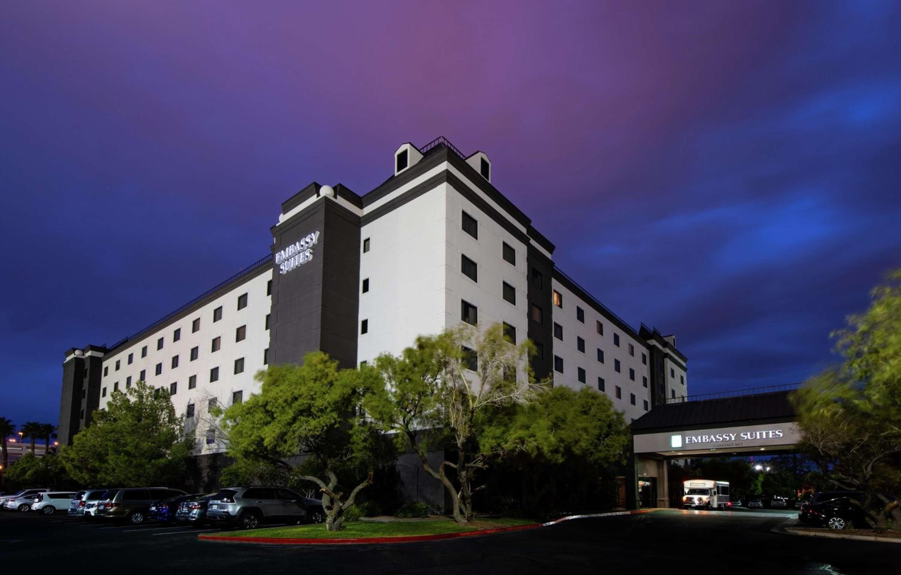 Embassy Suites by Hilton Las Vegas — 4