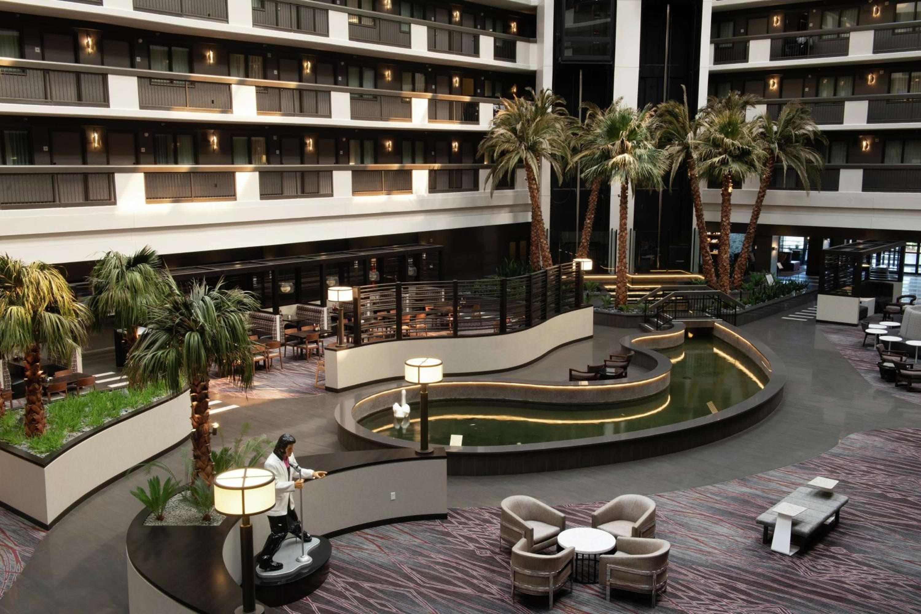 Embassy Suites by Hilton Las Vegas — 14