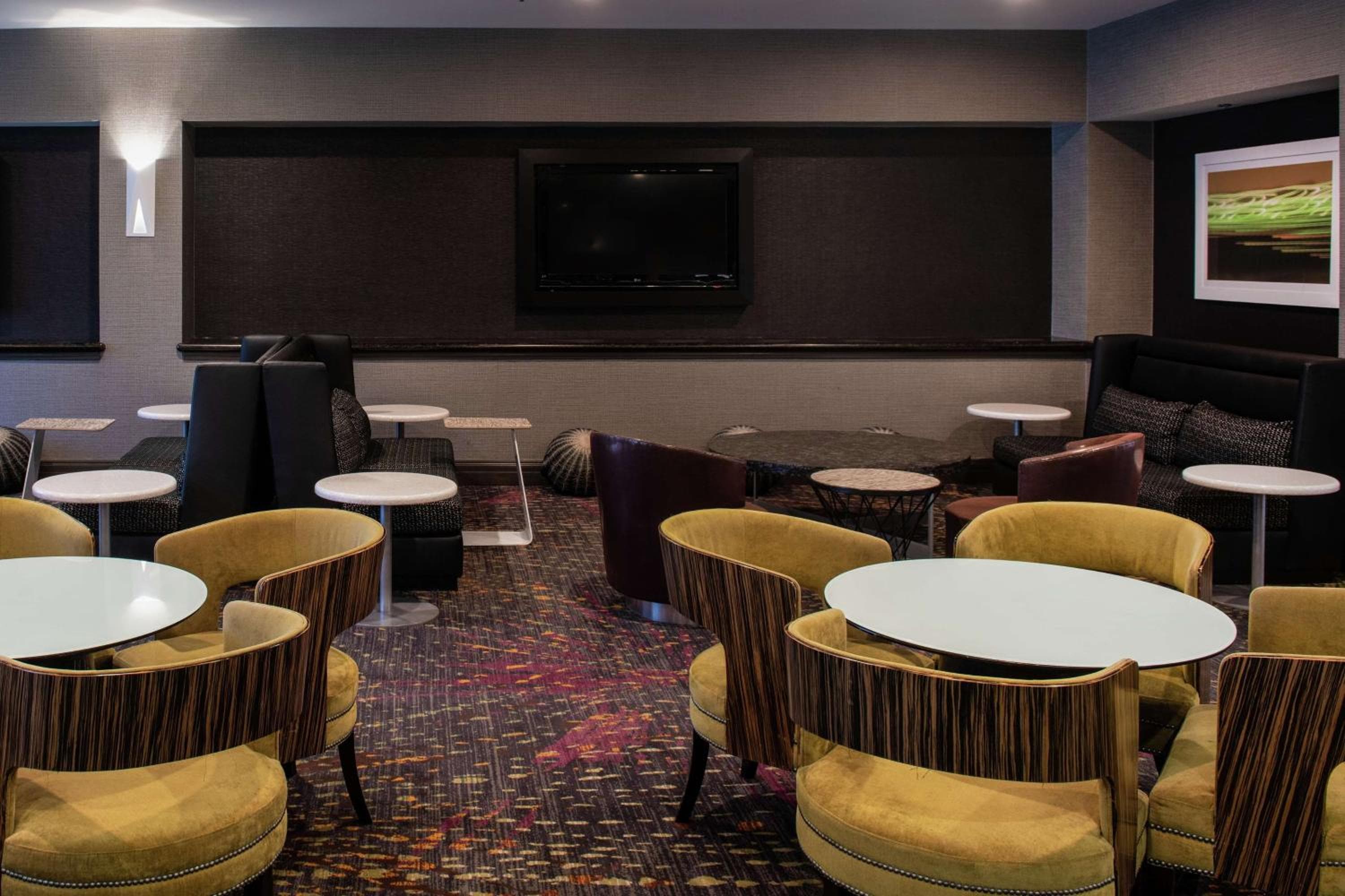 Embassy Suites by Hilton Las Vegas — 22