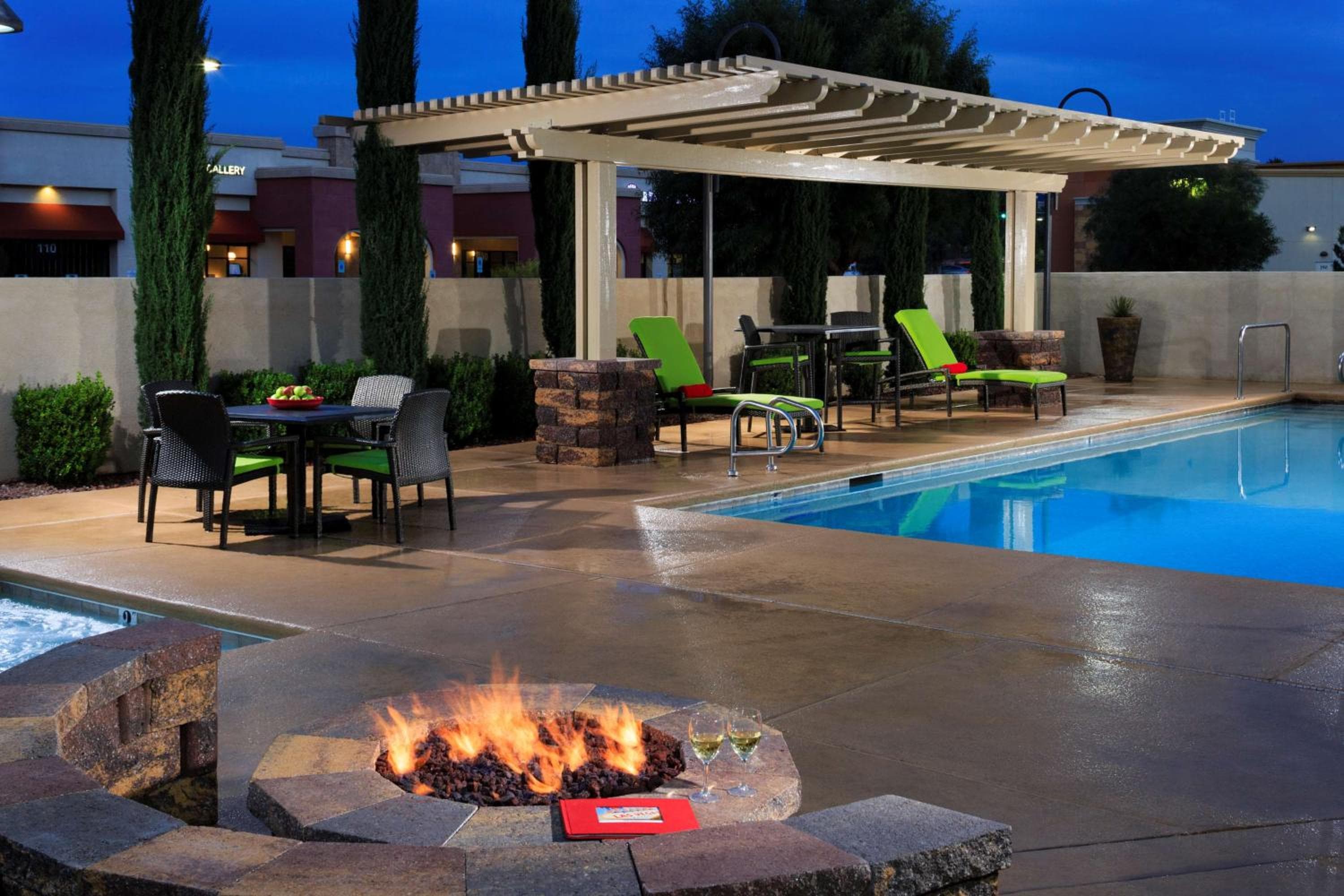 Hampton Inn & Suites Las Vegas Sur — 3