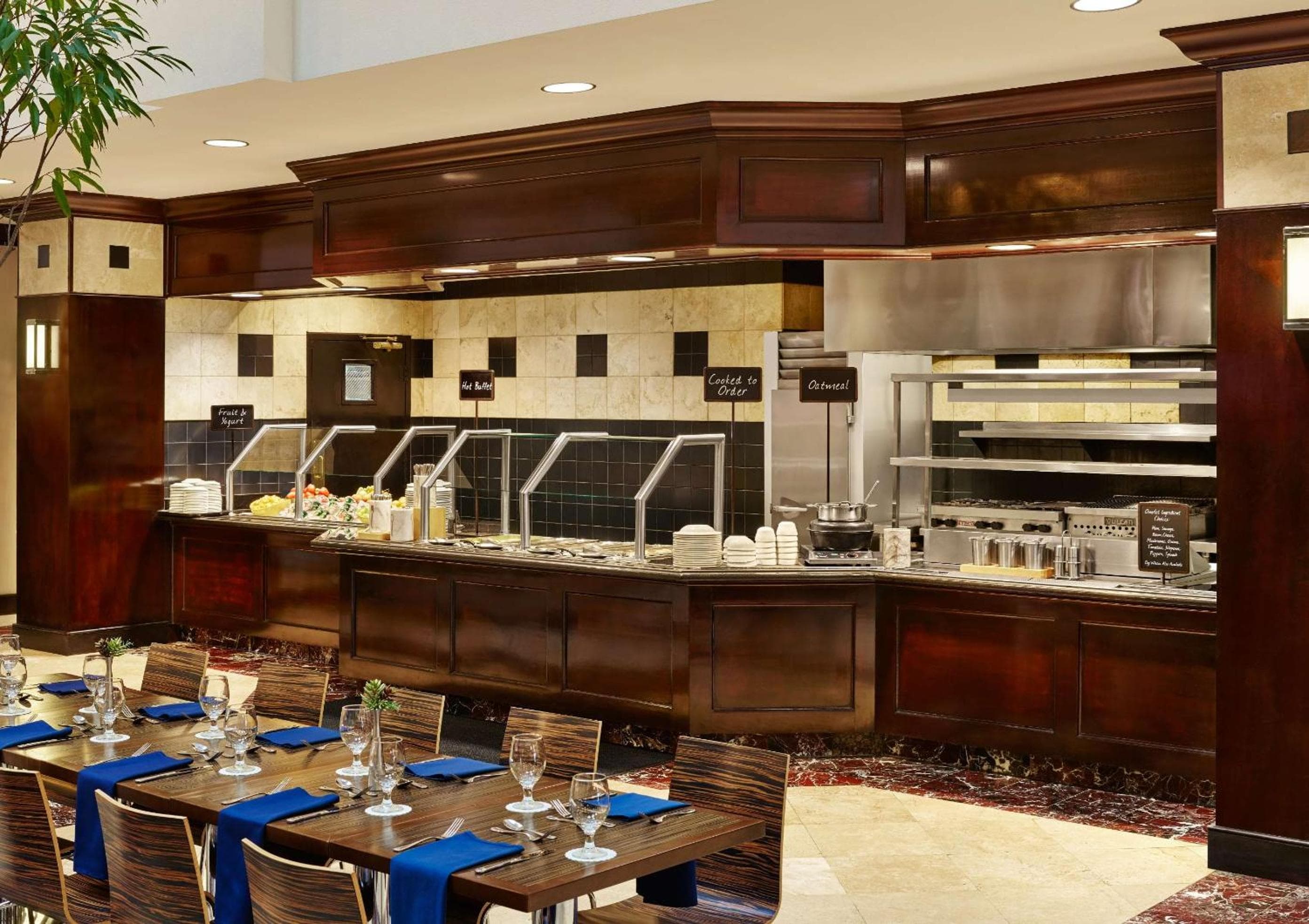 Embassy Suites by Hilton Orlando-Downtown — 13