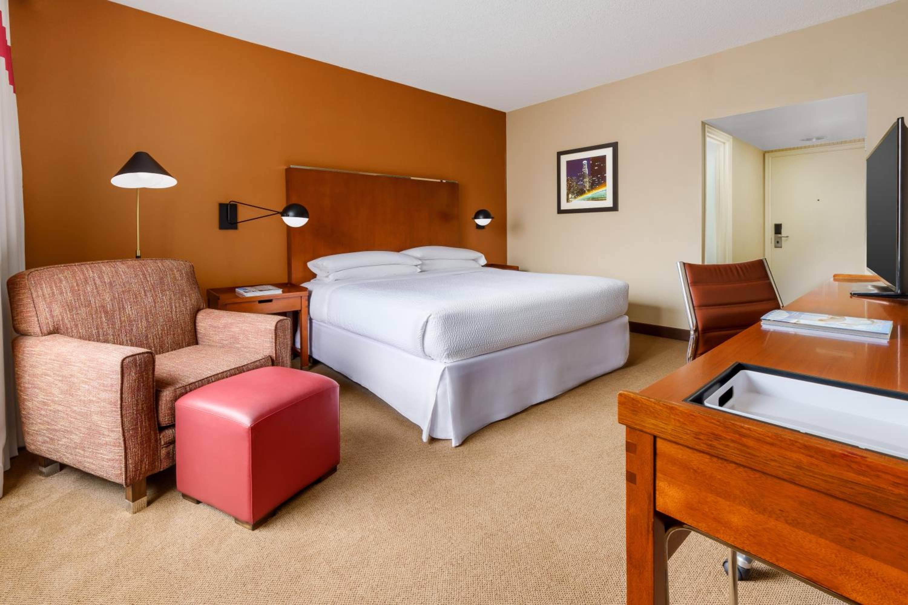 Four Points by Sheraton Aeropuerto Internacional de Los Ángeles — 5