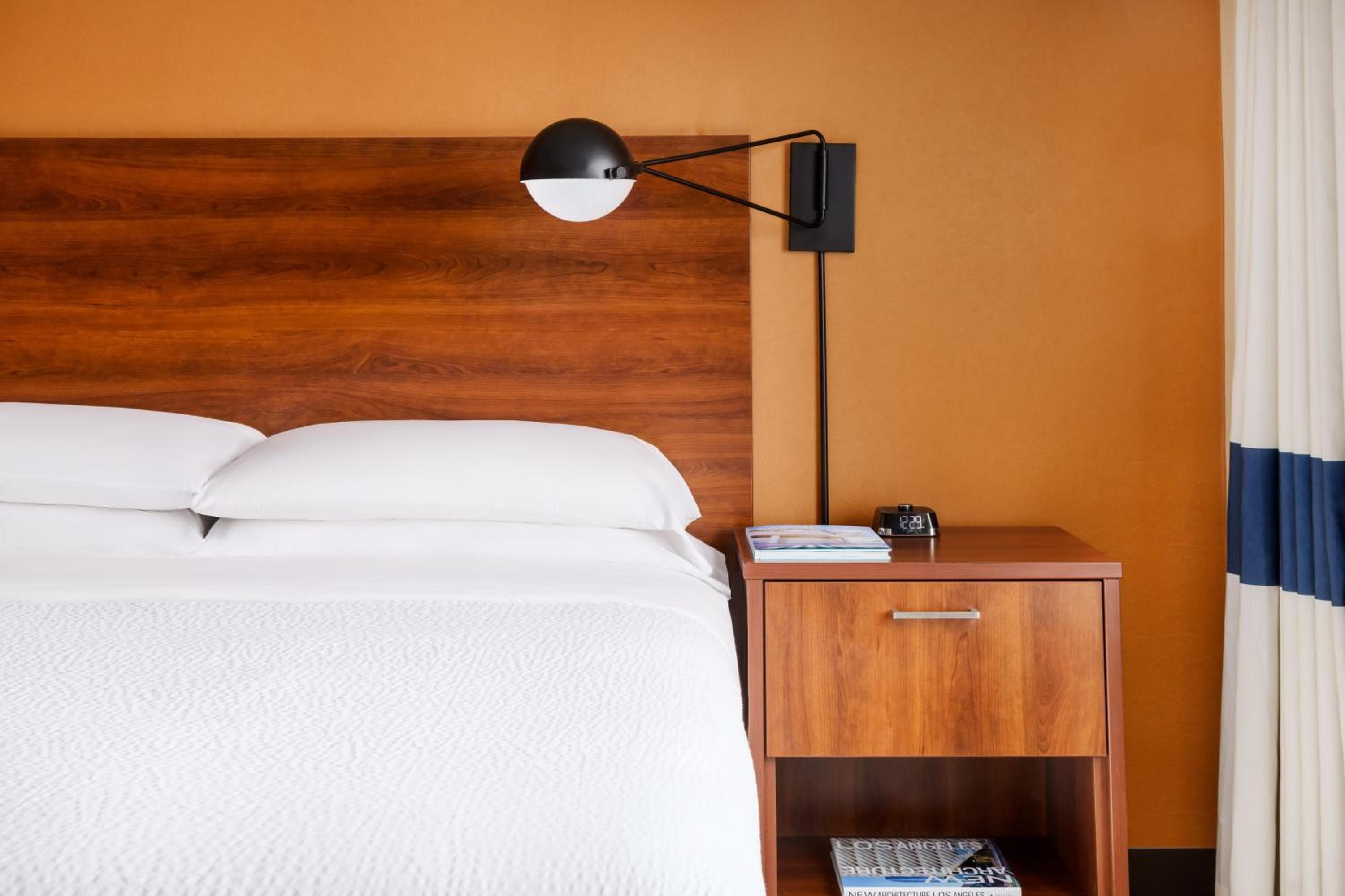 Four Points by Sheraton Aeropuerto Internacional de Los Ángeles — 6